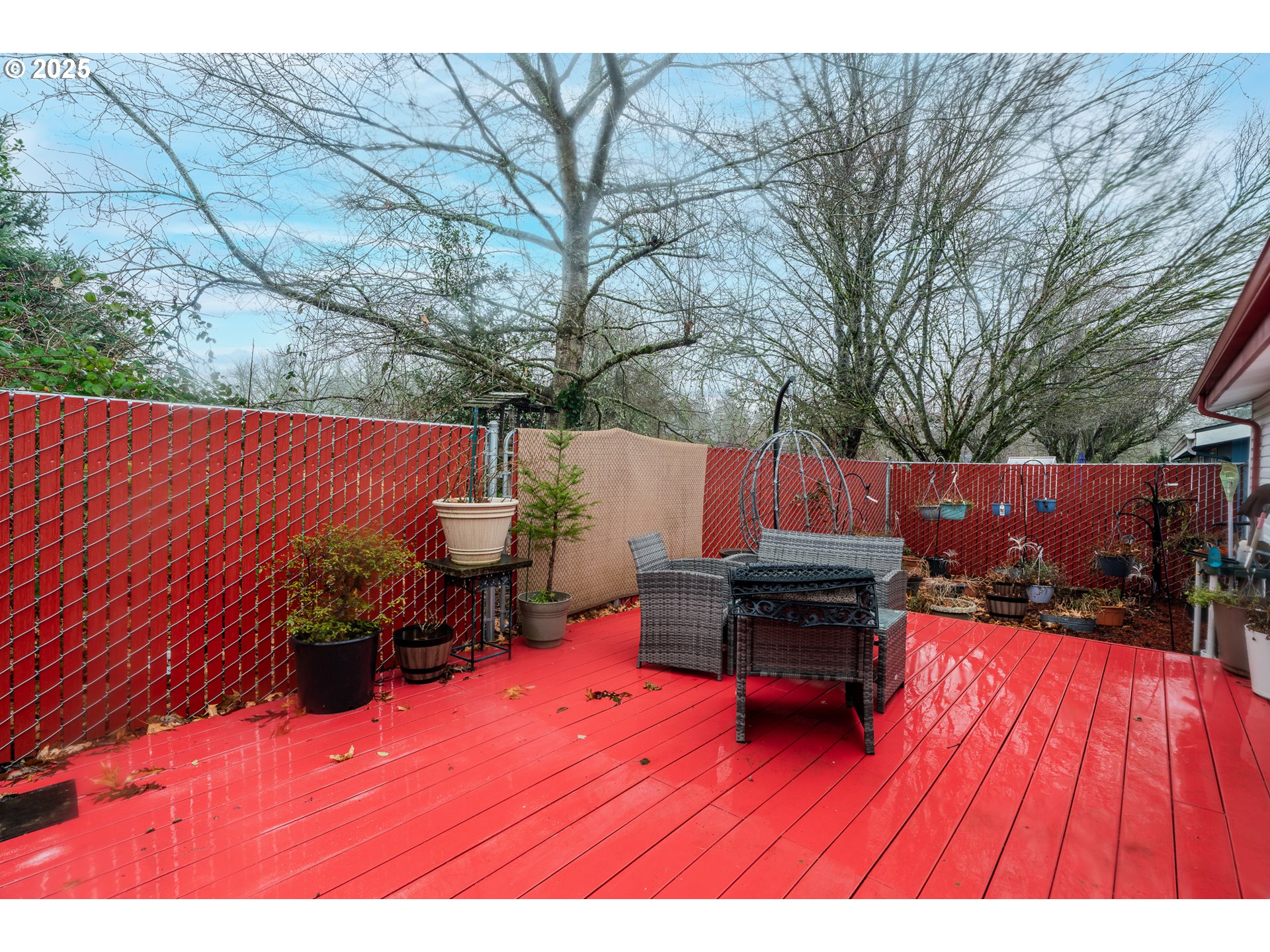 1692 SE CEDAR CREEK PL