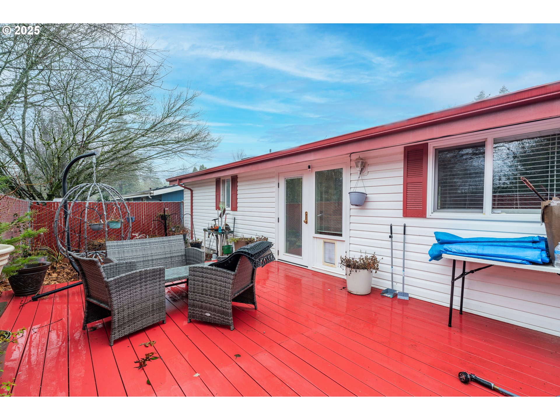 1692 SE CEDAR CREEK PL