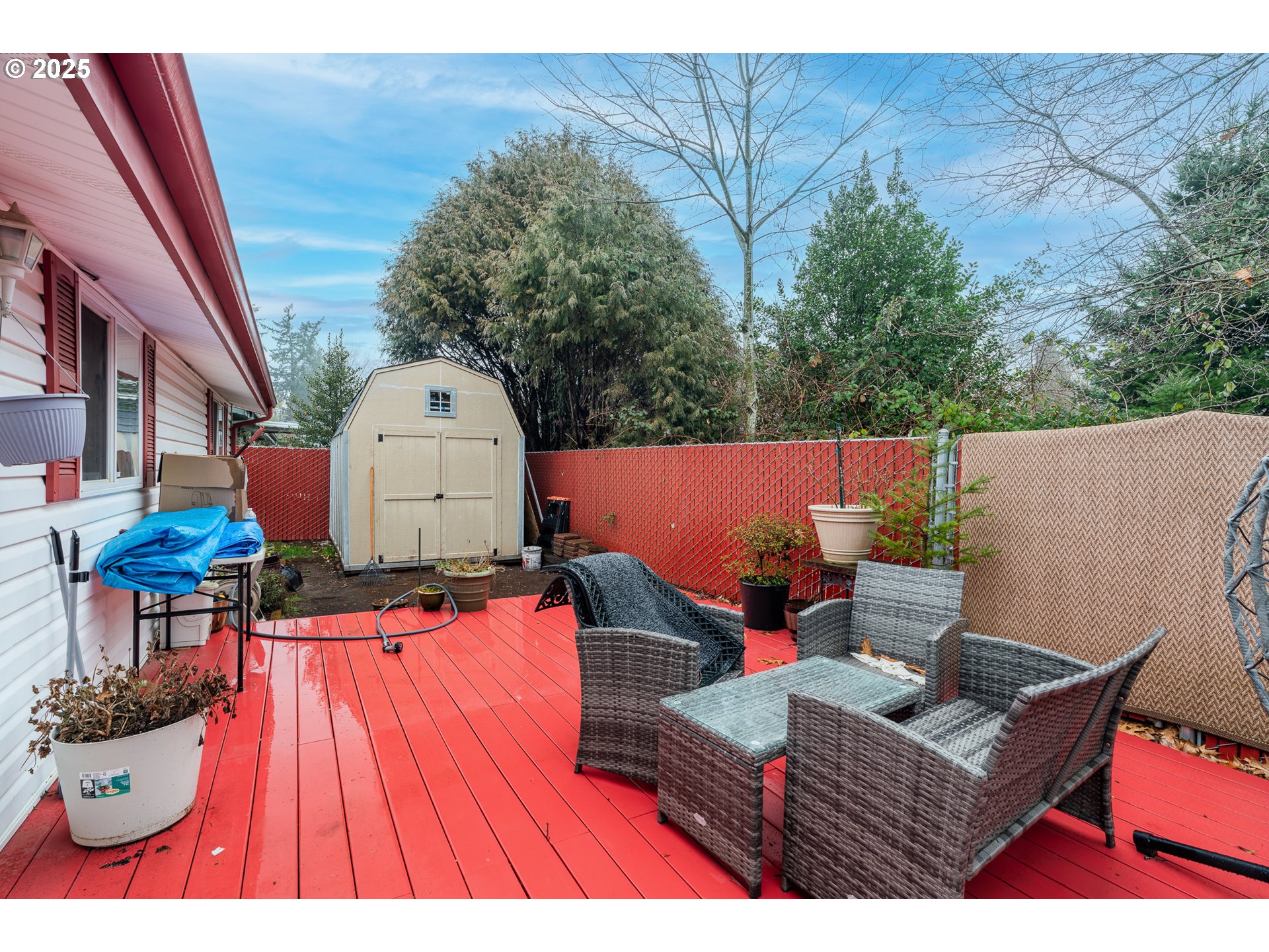 1692 SE CEDAR CREEK PL