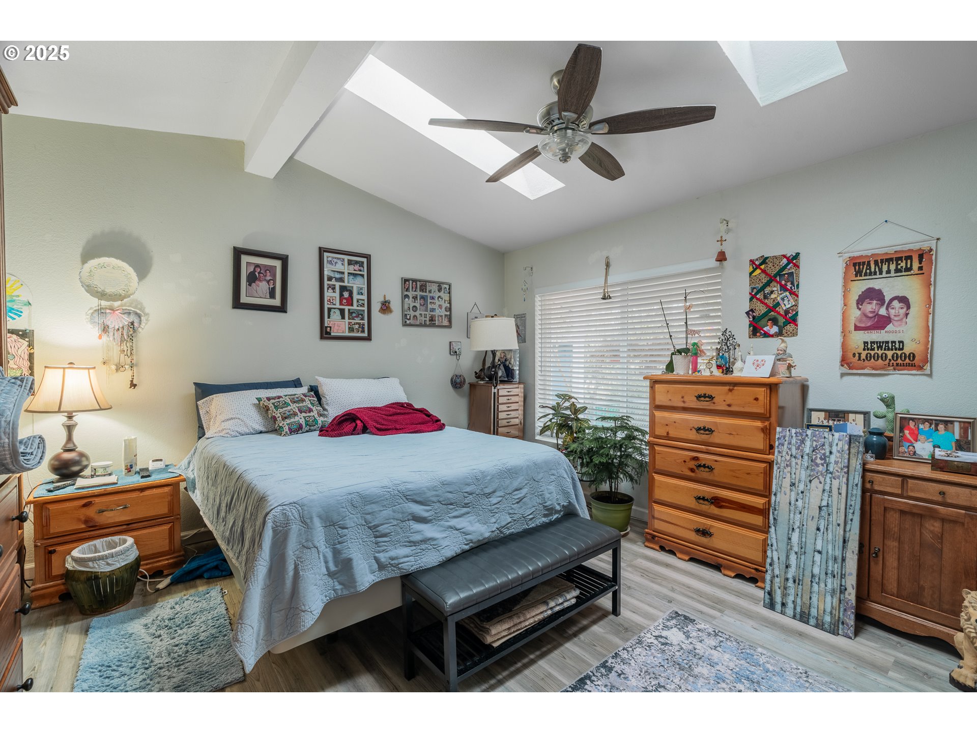 1692 SE CEDAR CREEK PL