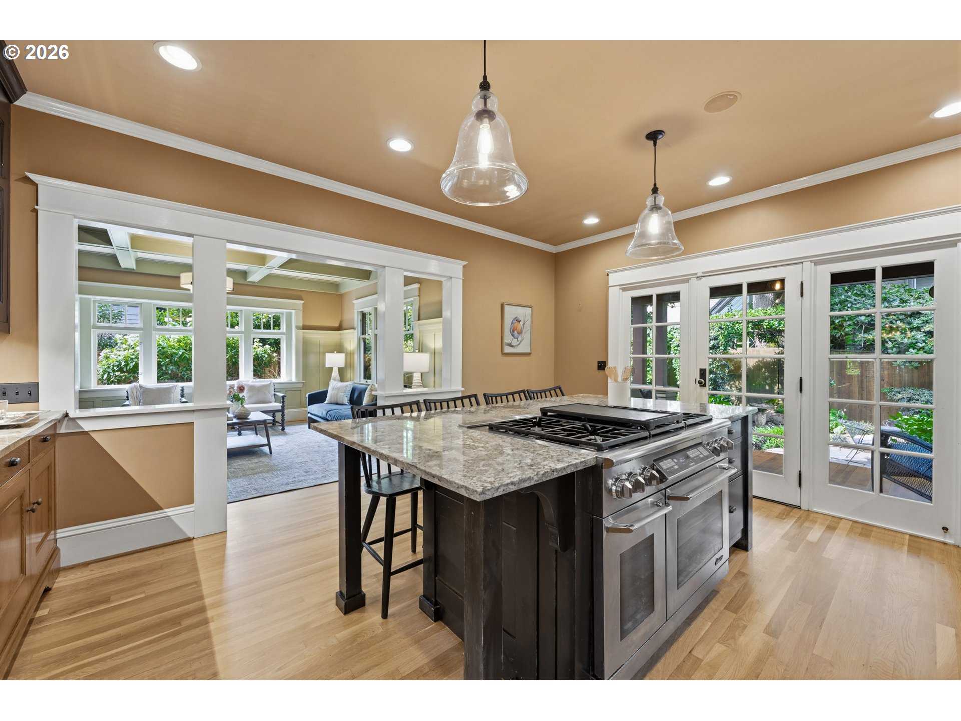 2537 NE 18TH AVE