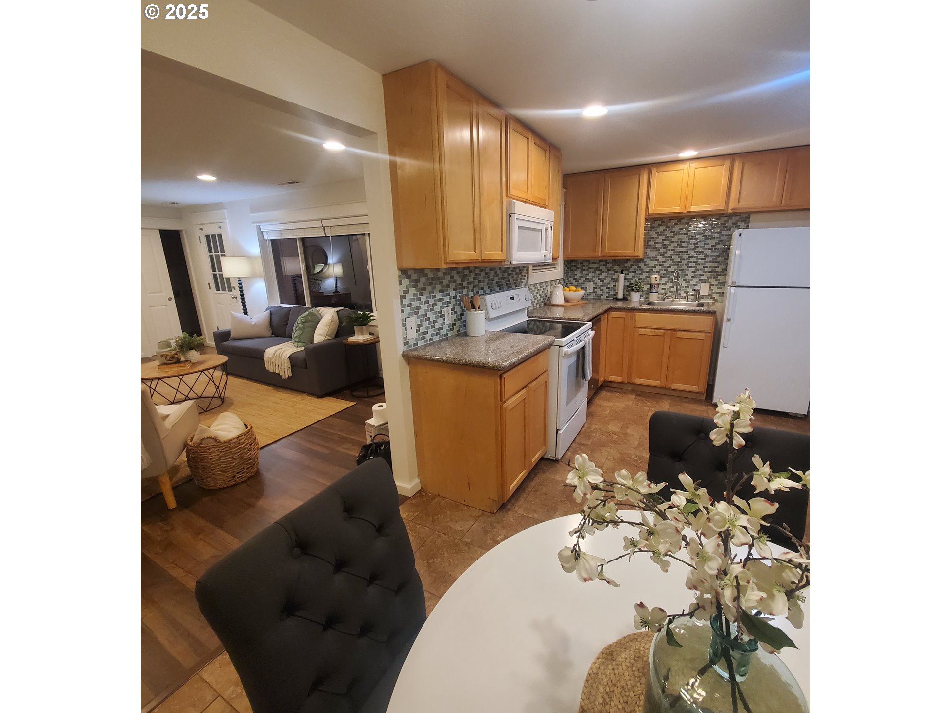 648 SE 137TH AVE