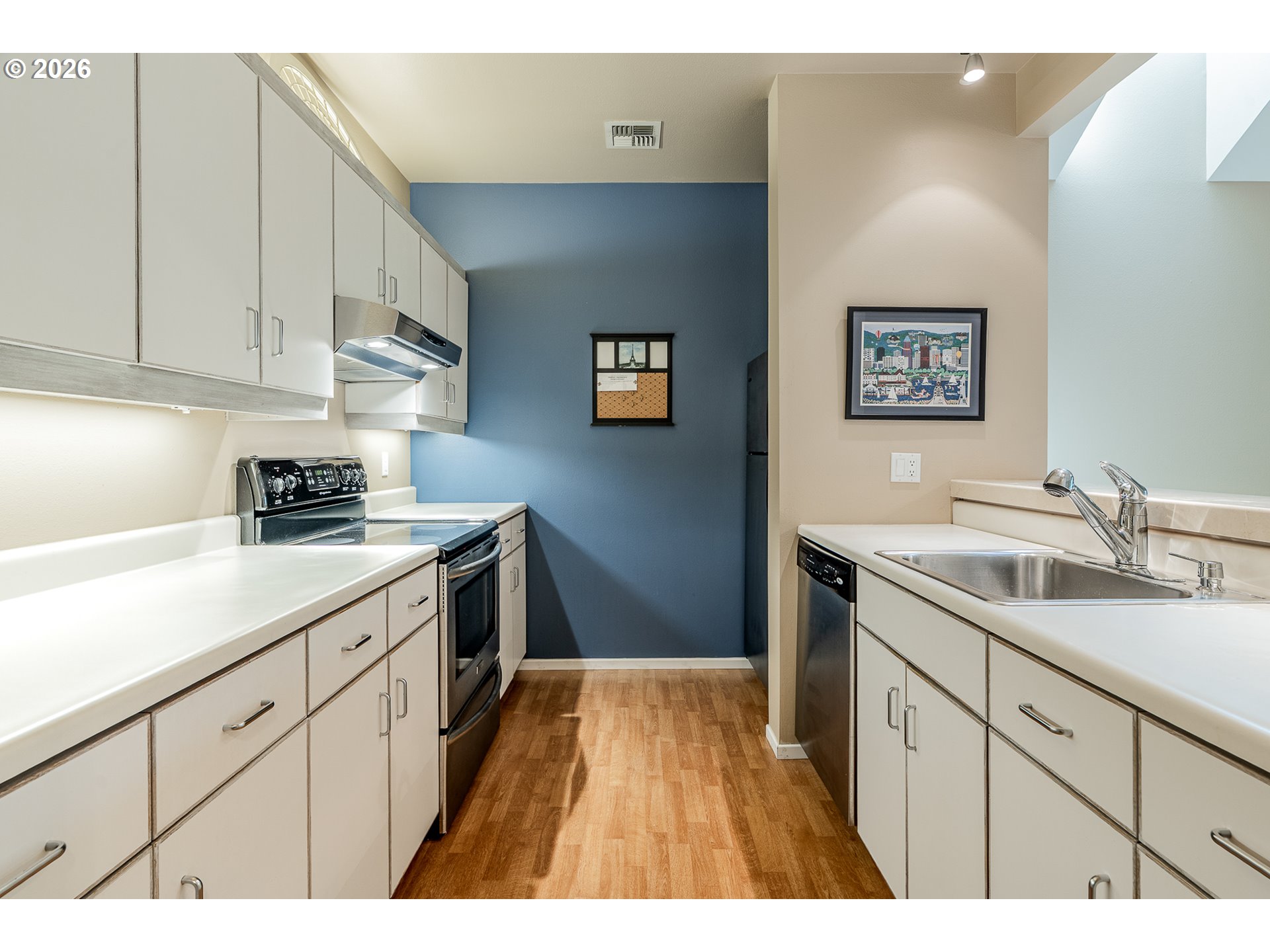 205 S MONTGOMERY ST 401B