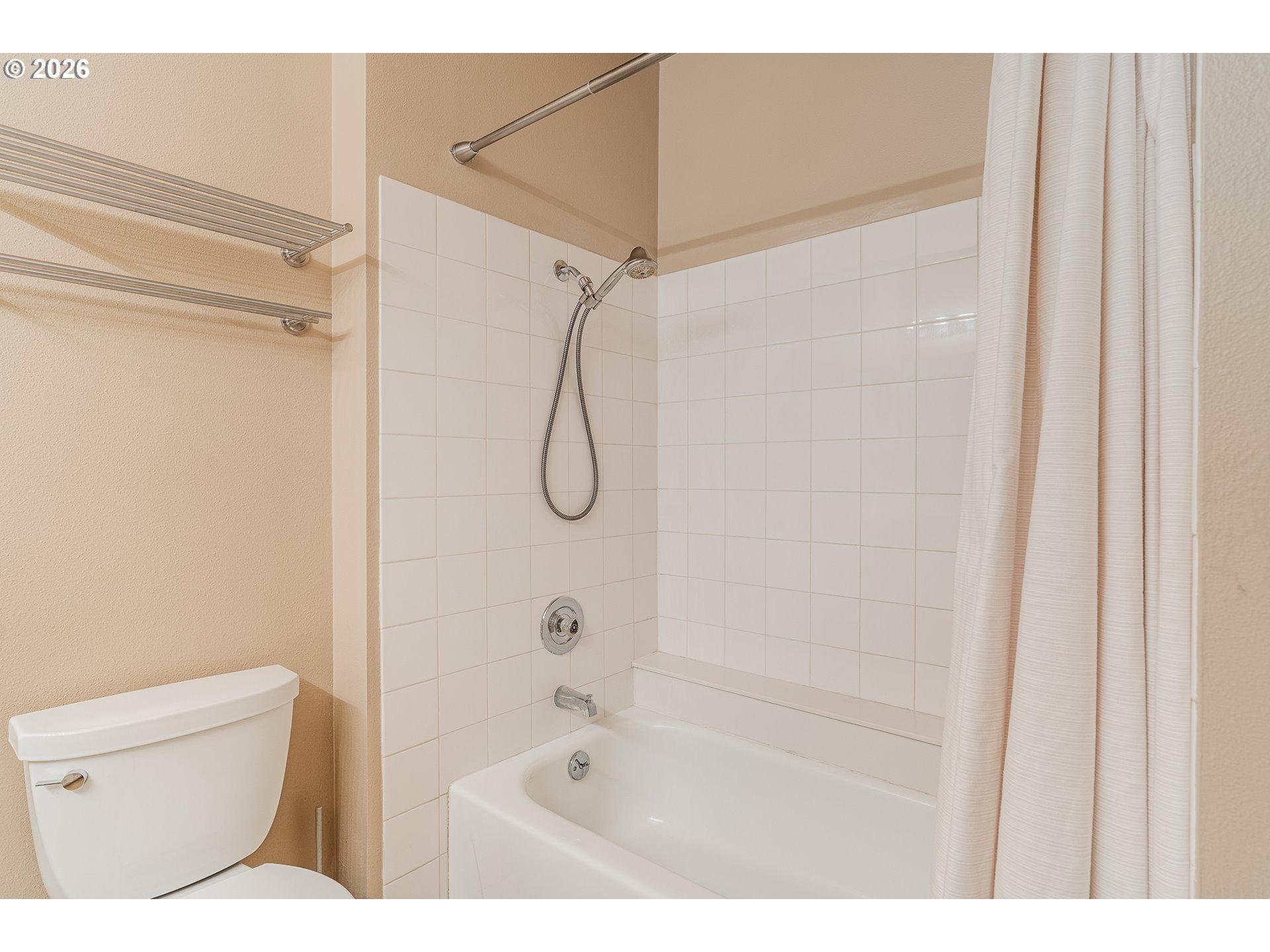 205 S MONTGOMERY ST 401B