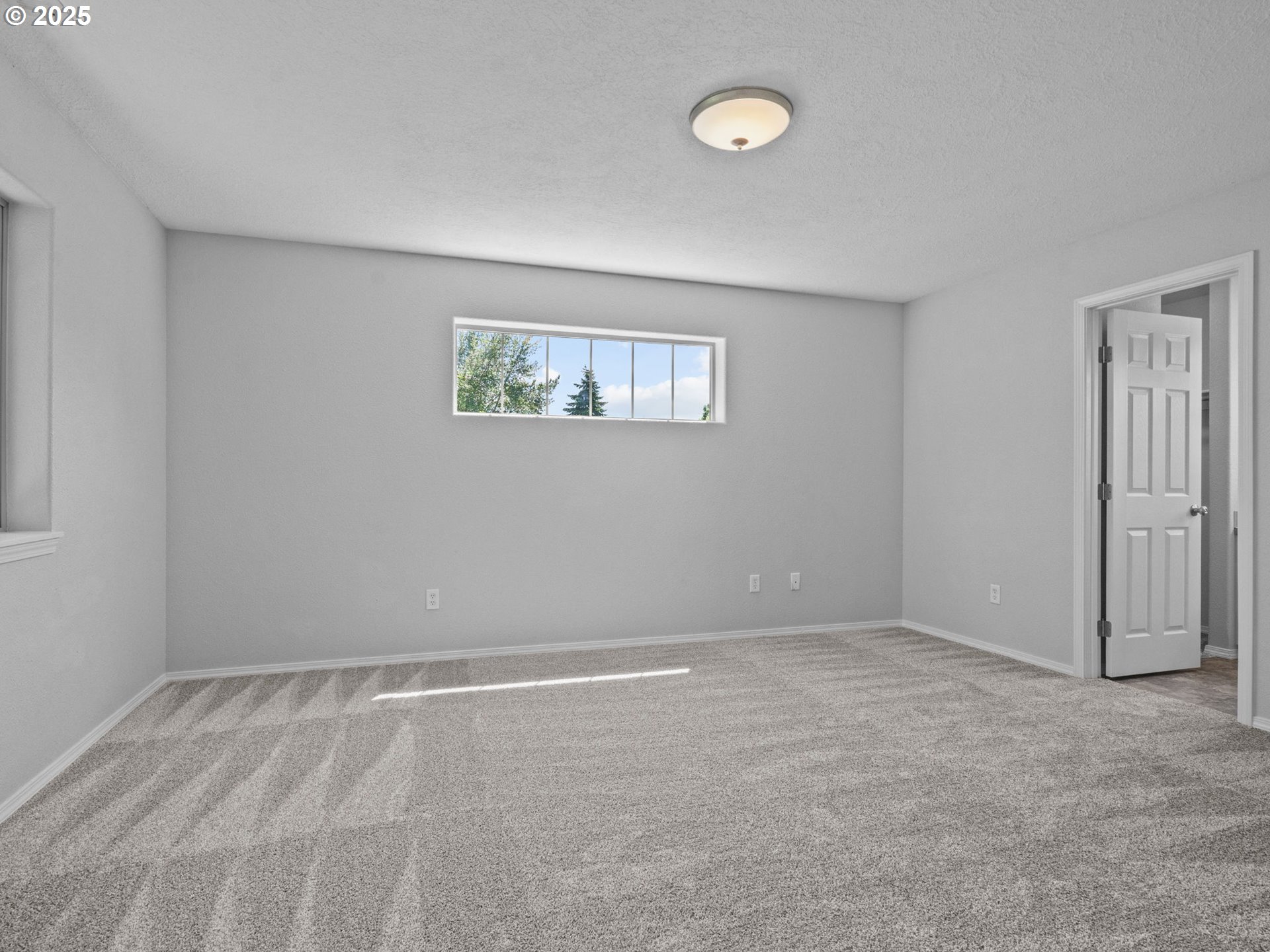 890 SE ROBERTS CT, McMinnville