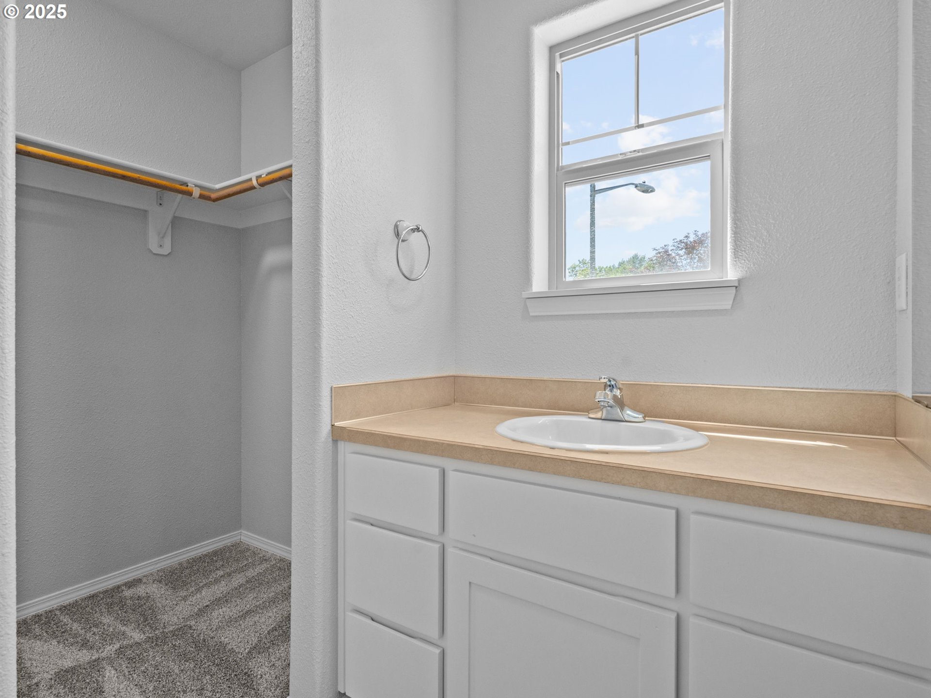 890 SE ROBERTS CT, McMinnville