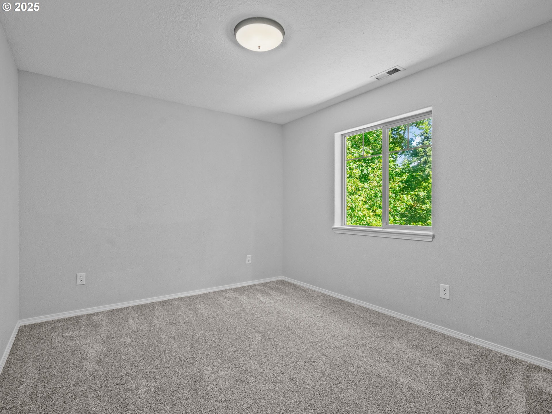 890 SE ROBERTS CT, McMinnville