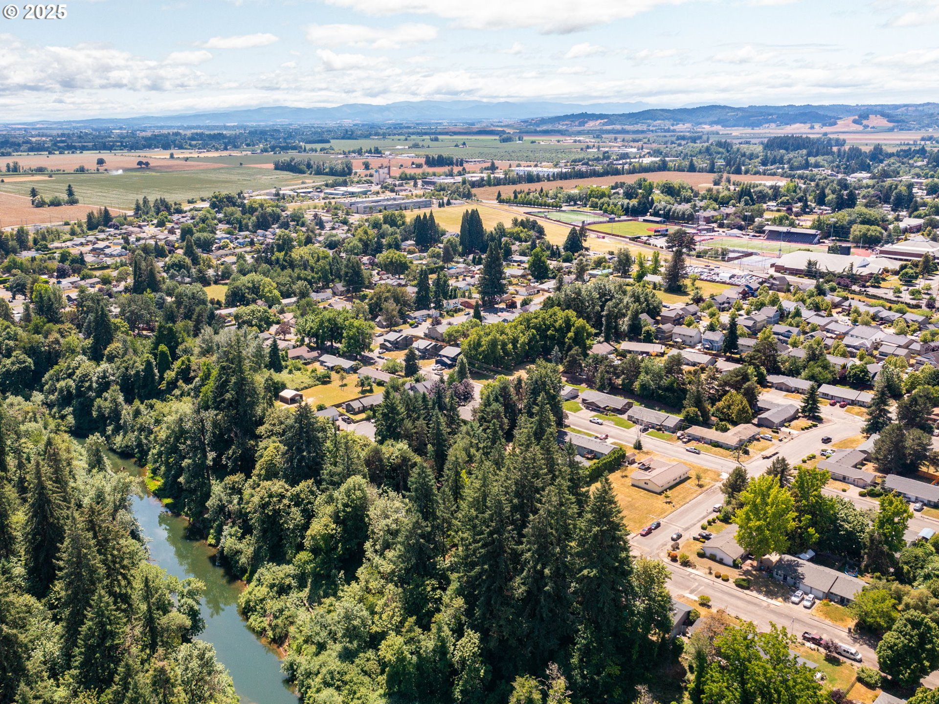 890 SE ROBERTS CT, McMinnville