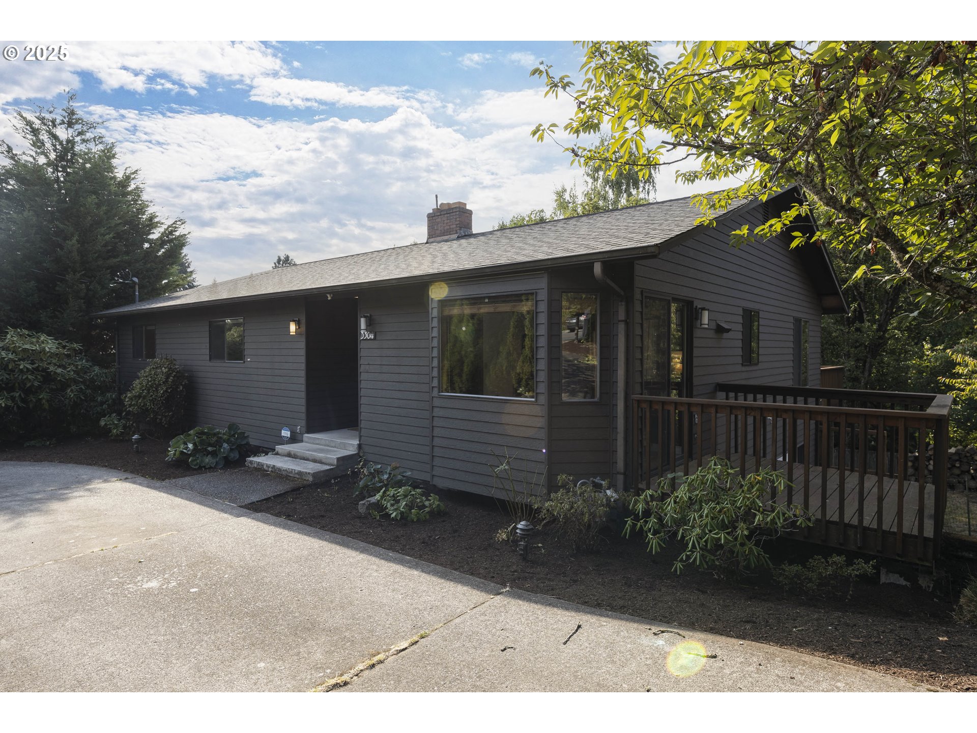 3304 SW DOLPH CT