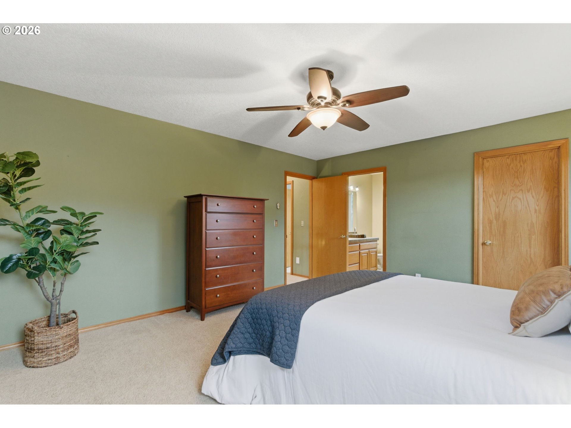 1496 SE ALTHAUS DR