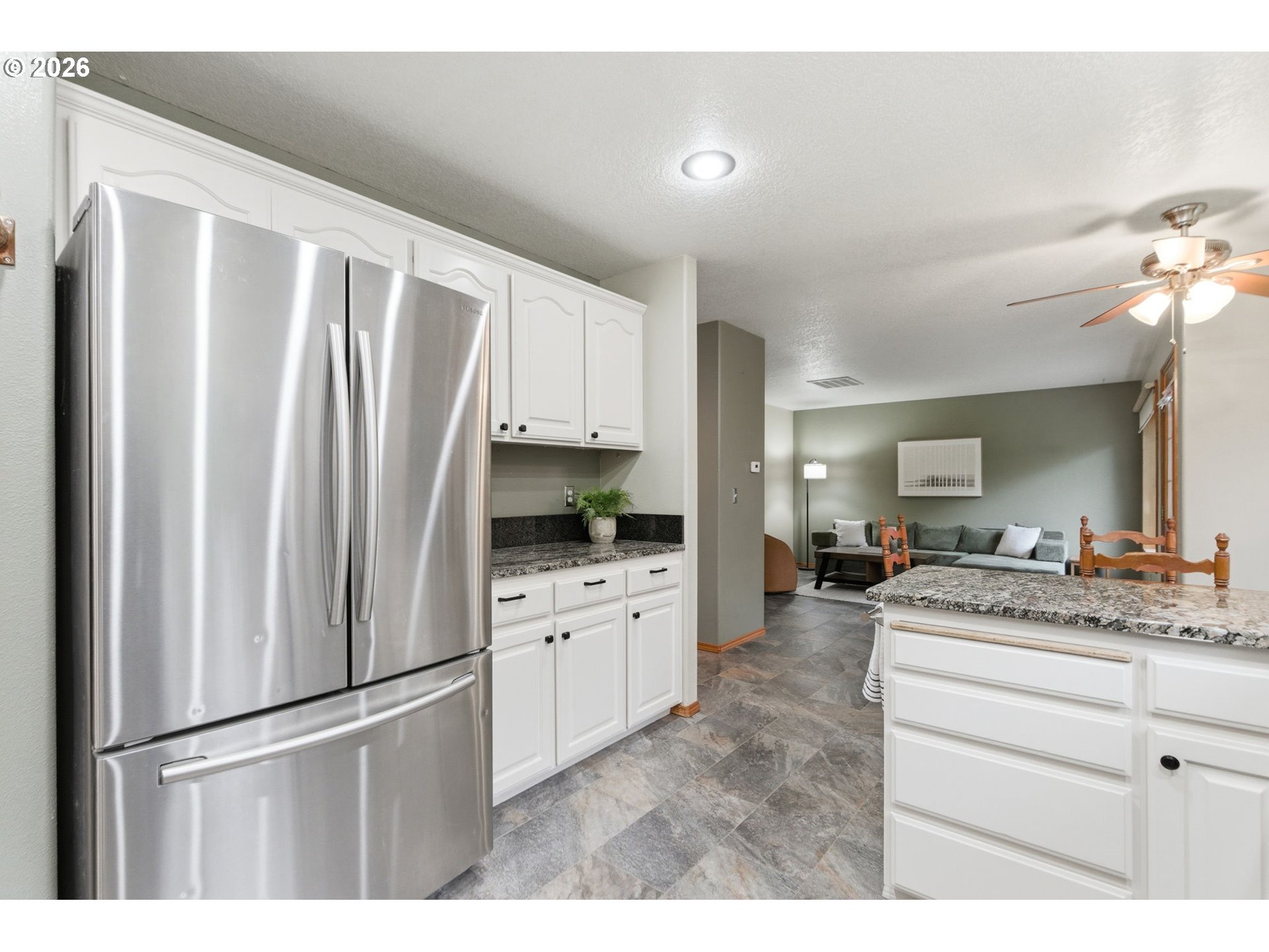 1496 SE ALTHAUS DR