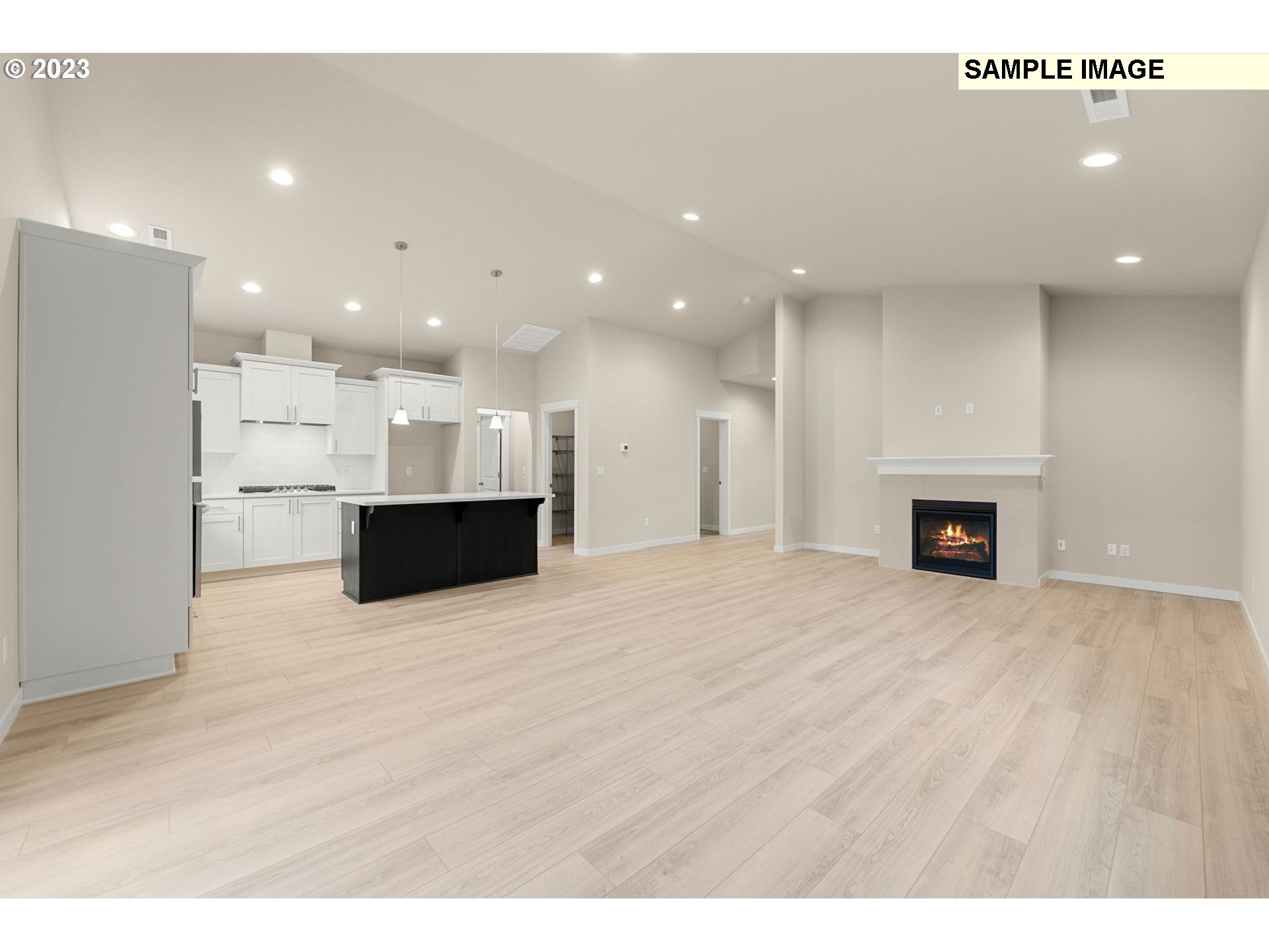 11659 SE CROWN POINT WAY LT 681