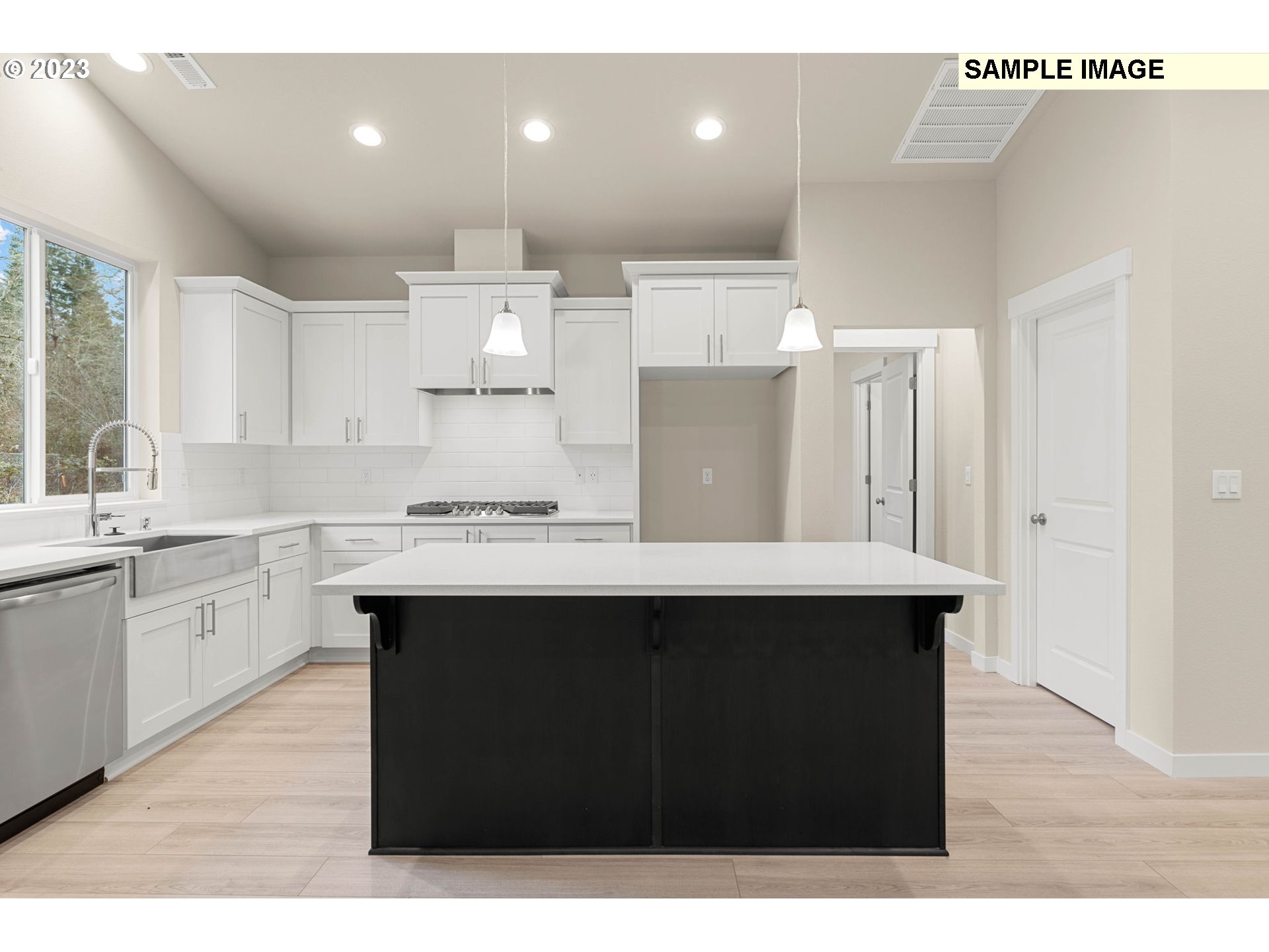 11659 SE CROWN POINT WAY LT 681