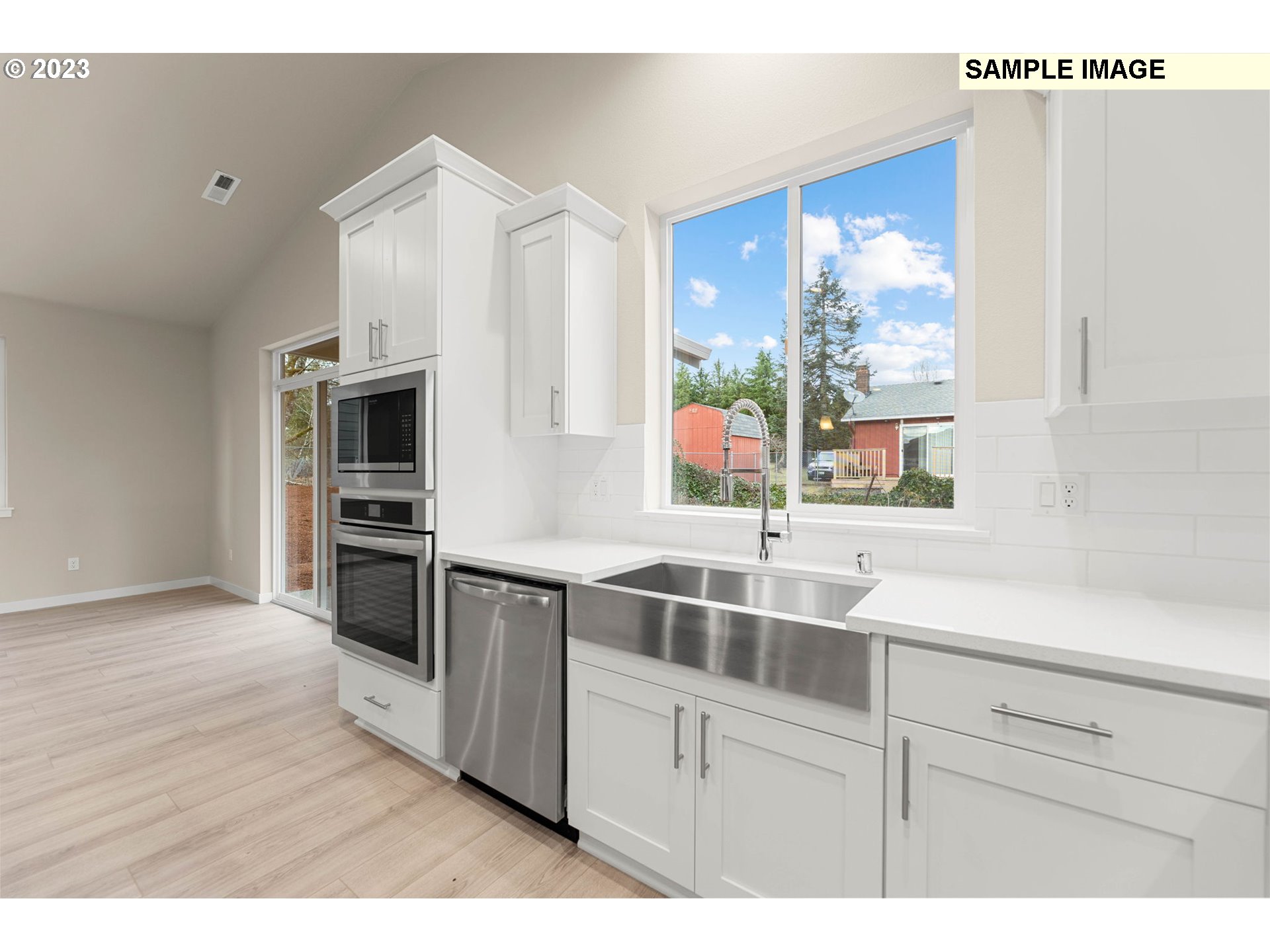 11659 SE CROWN POINT WAY LT 681