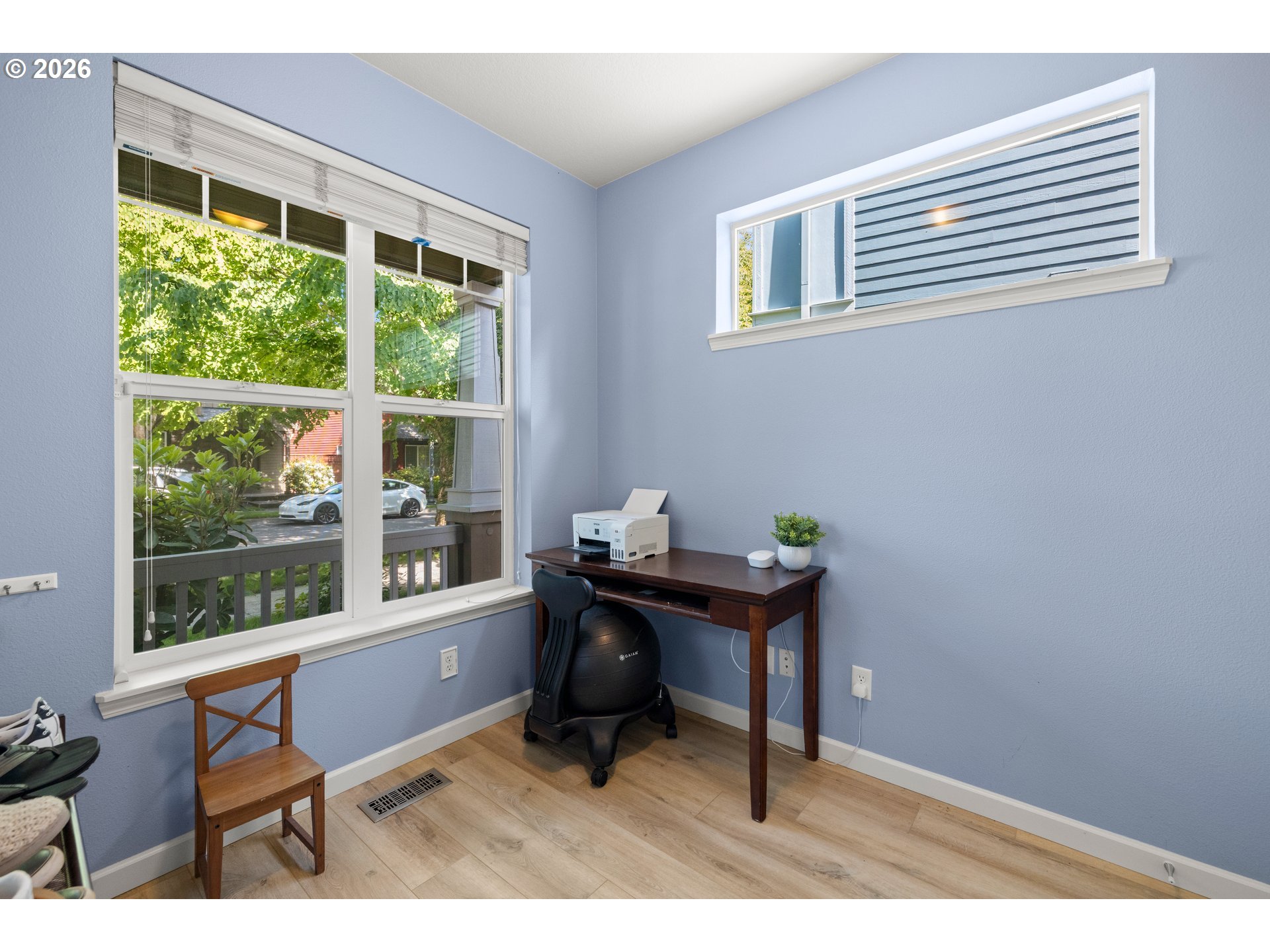 1079 SE PORTLANDIA AVE