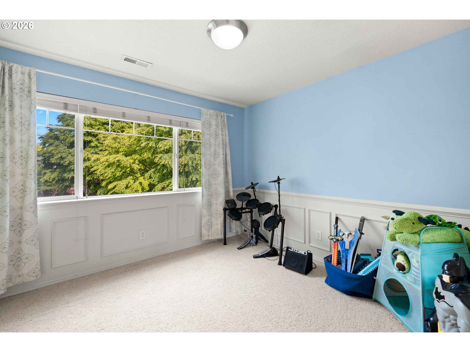 1079 SE PORTLANDIA AVE