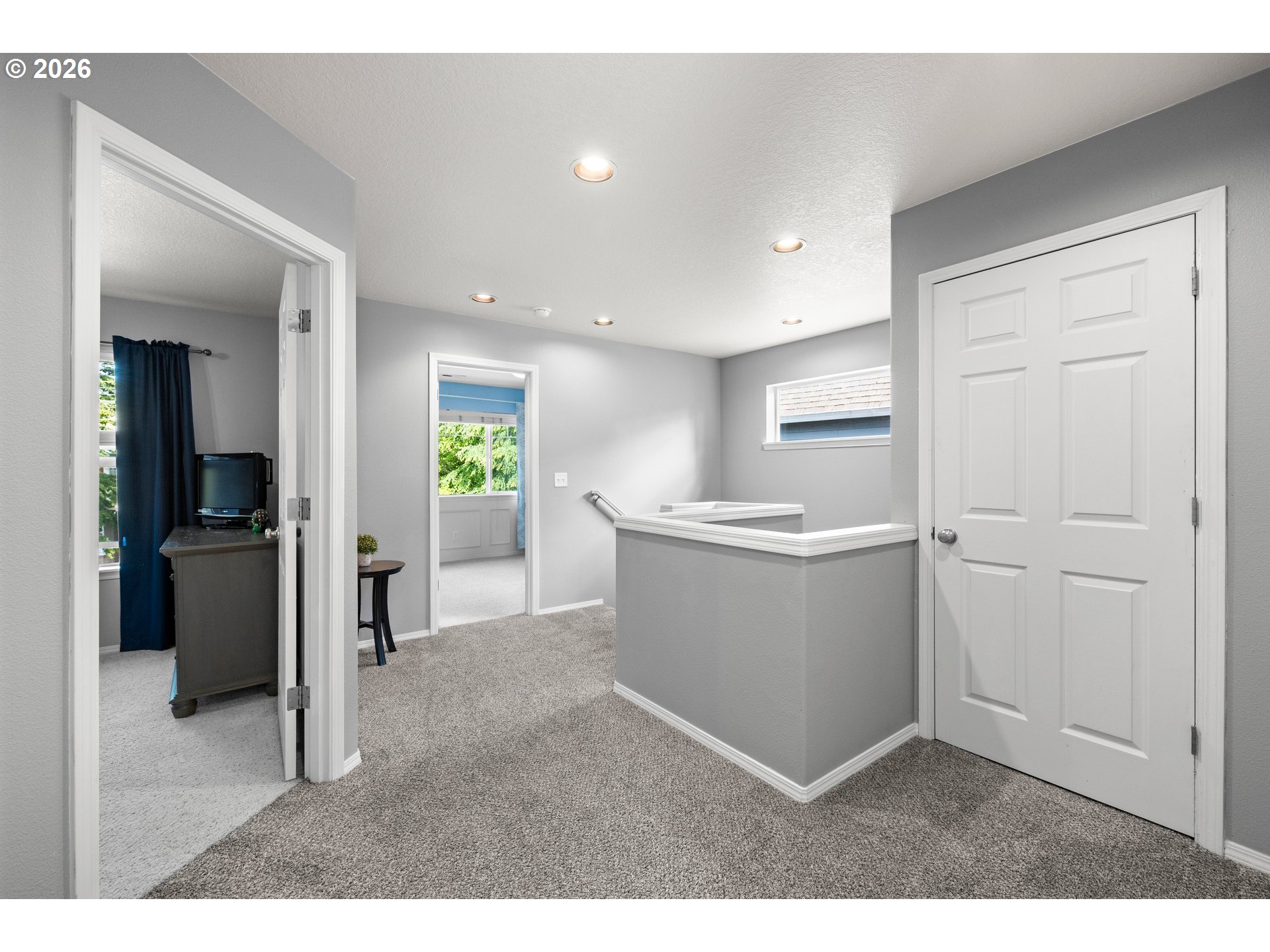 1079 SE PORTLANDIA AVE