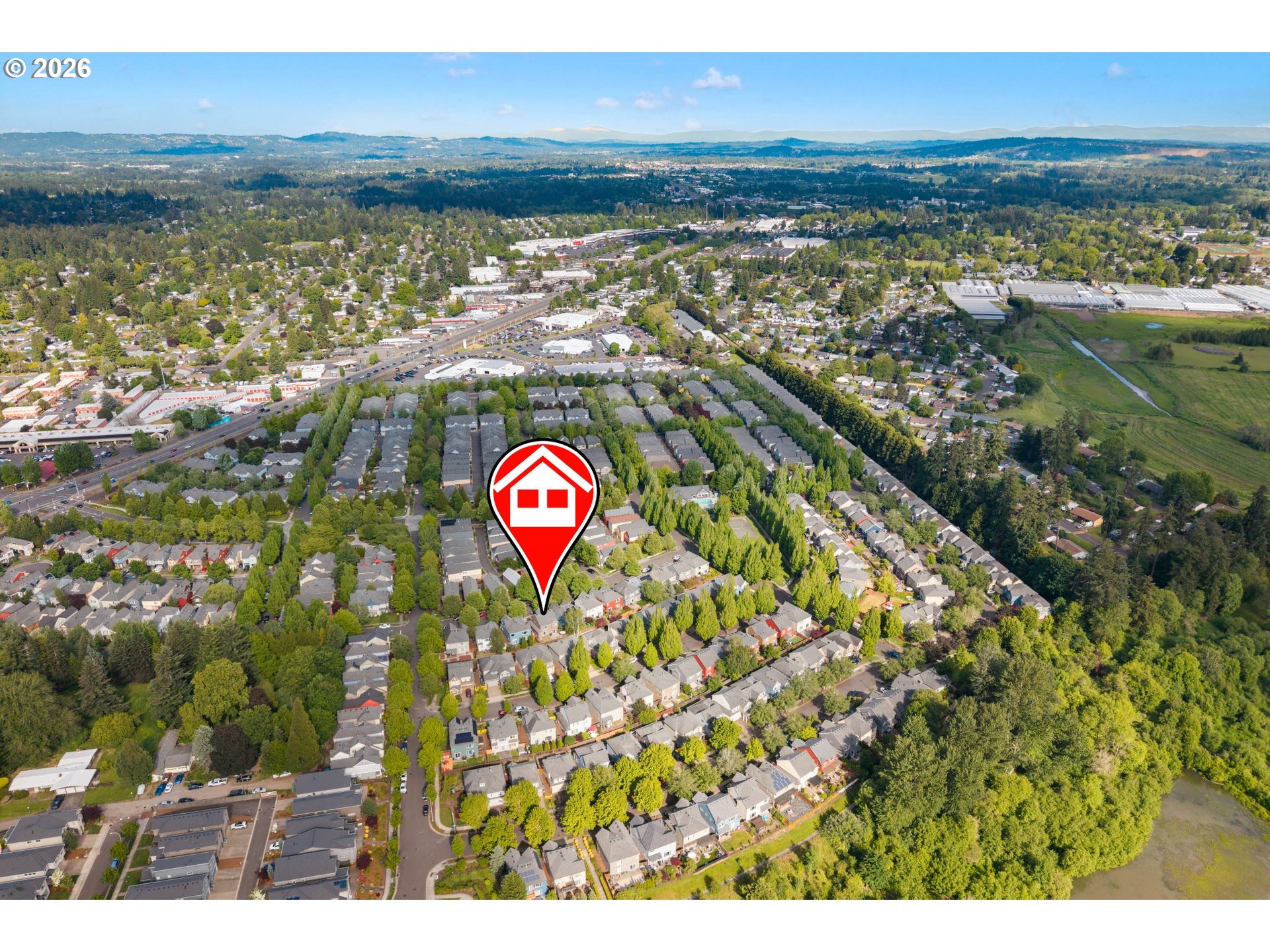 1079 SE PORTLANDIA AVE