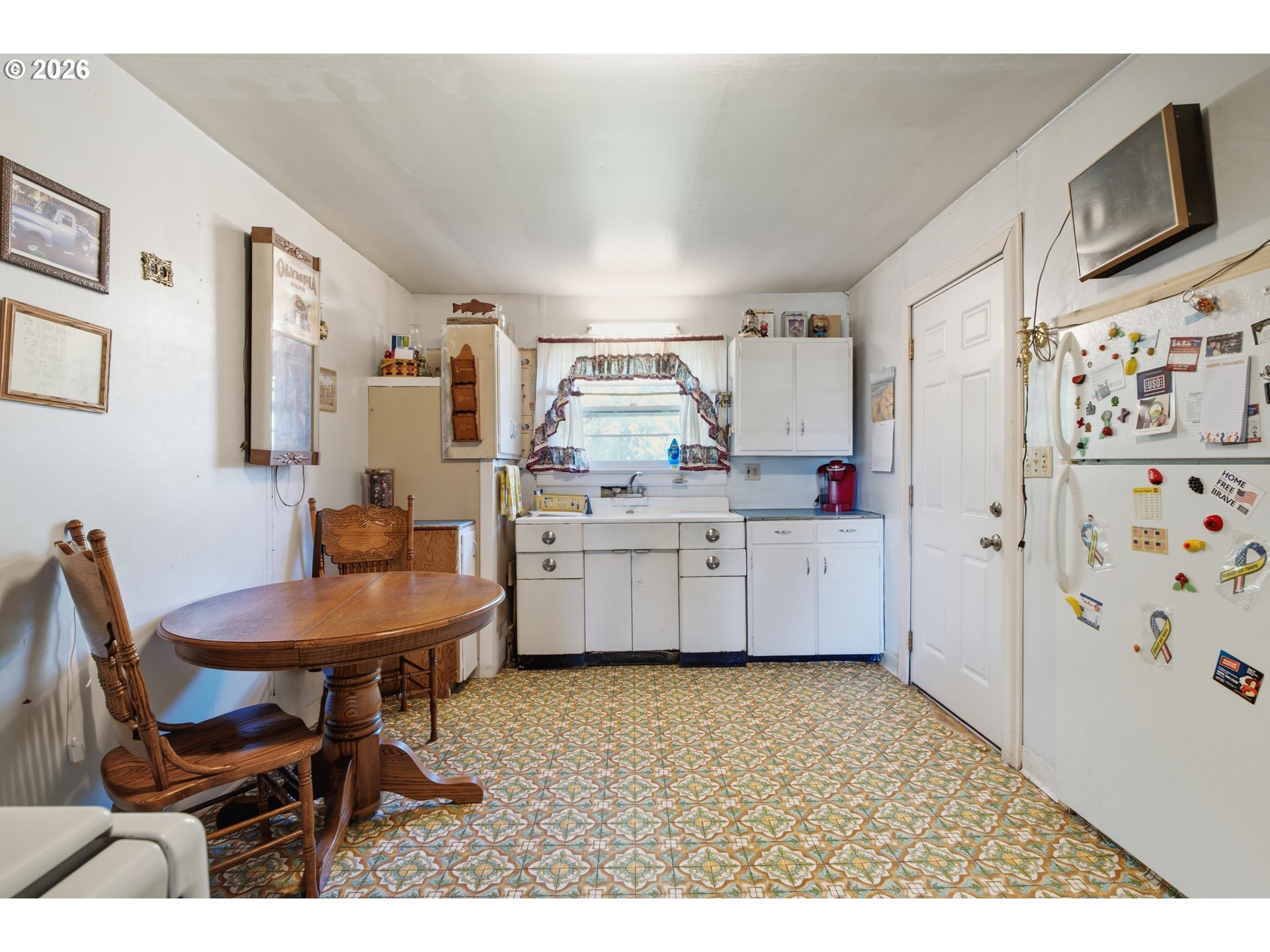 895 ELMA AVE SE