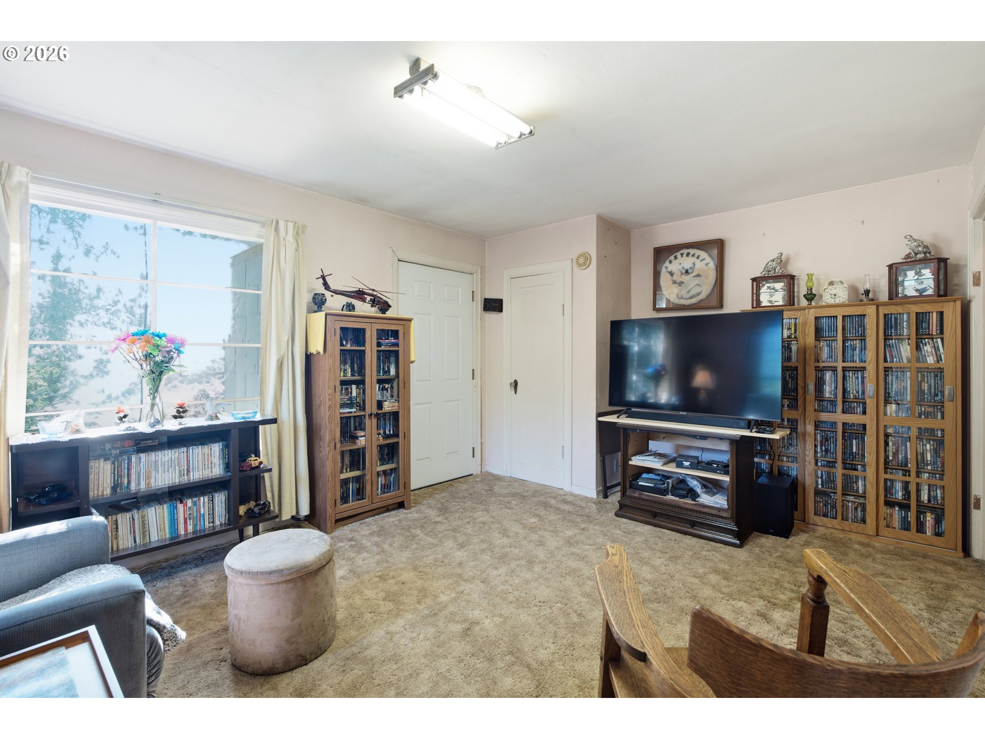 895 ELMA AVE SE