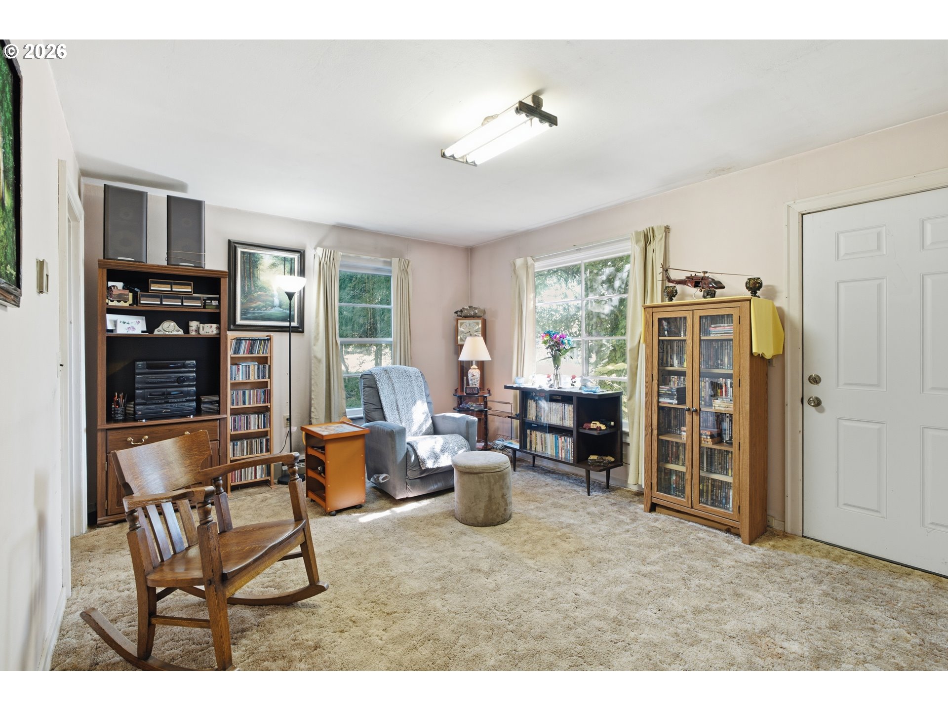 895 ELMA AVE SE