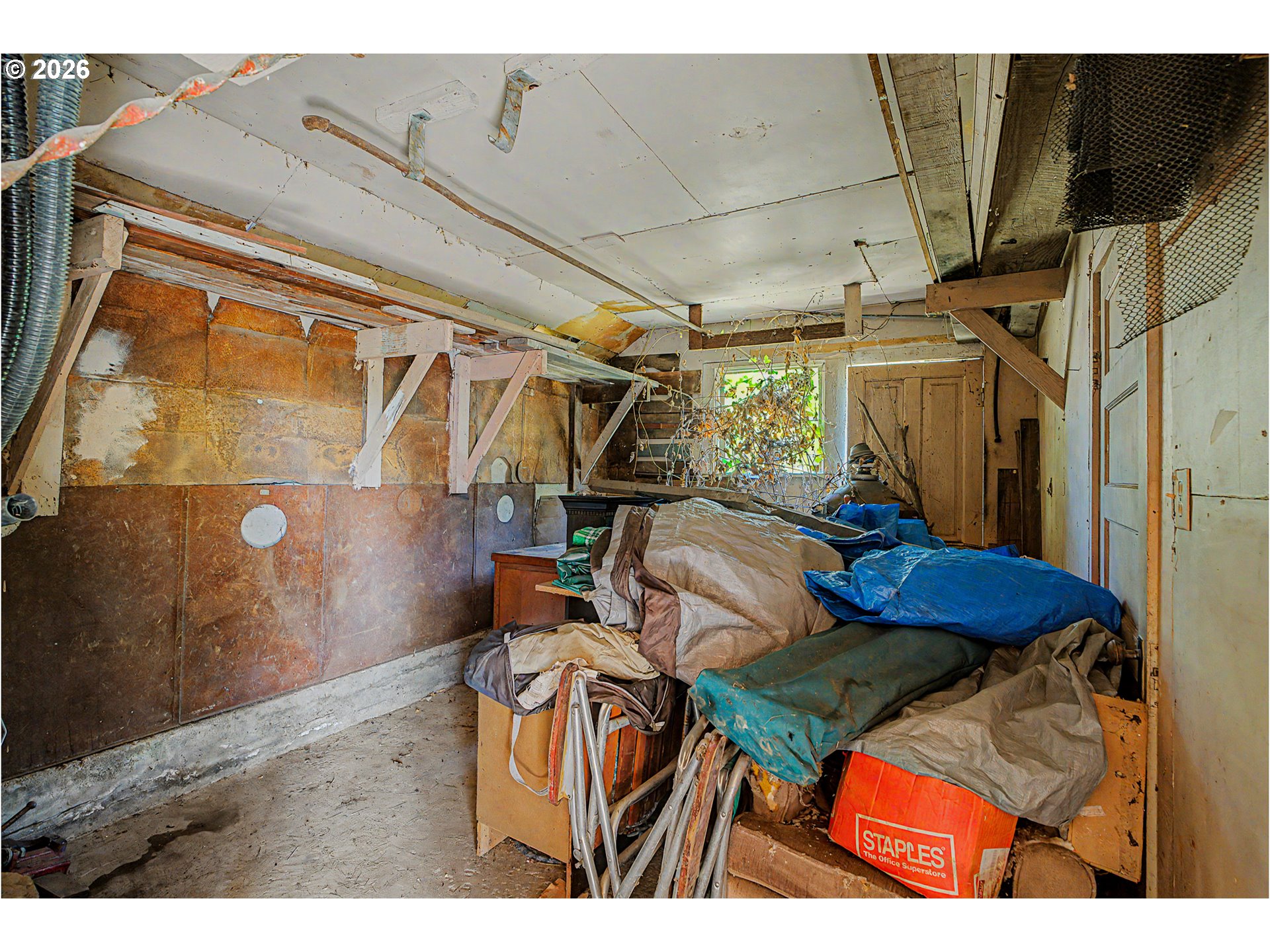 895 ELMA AVE SE