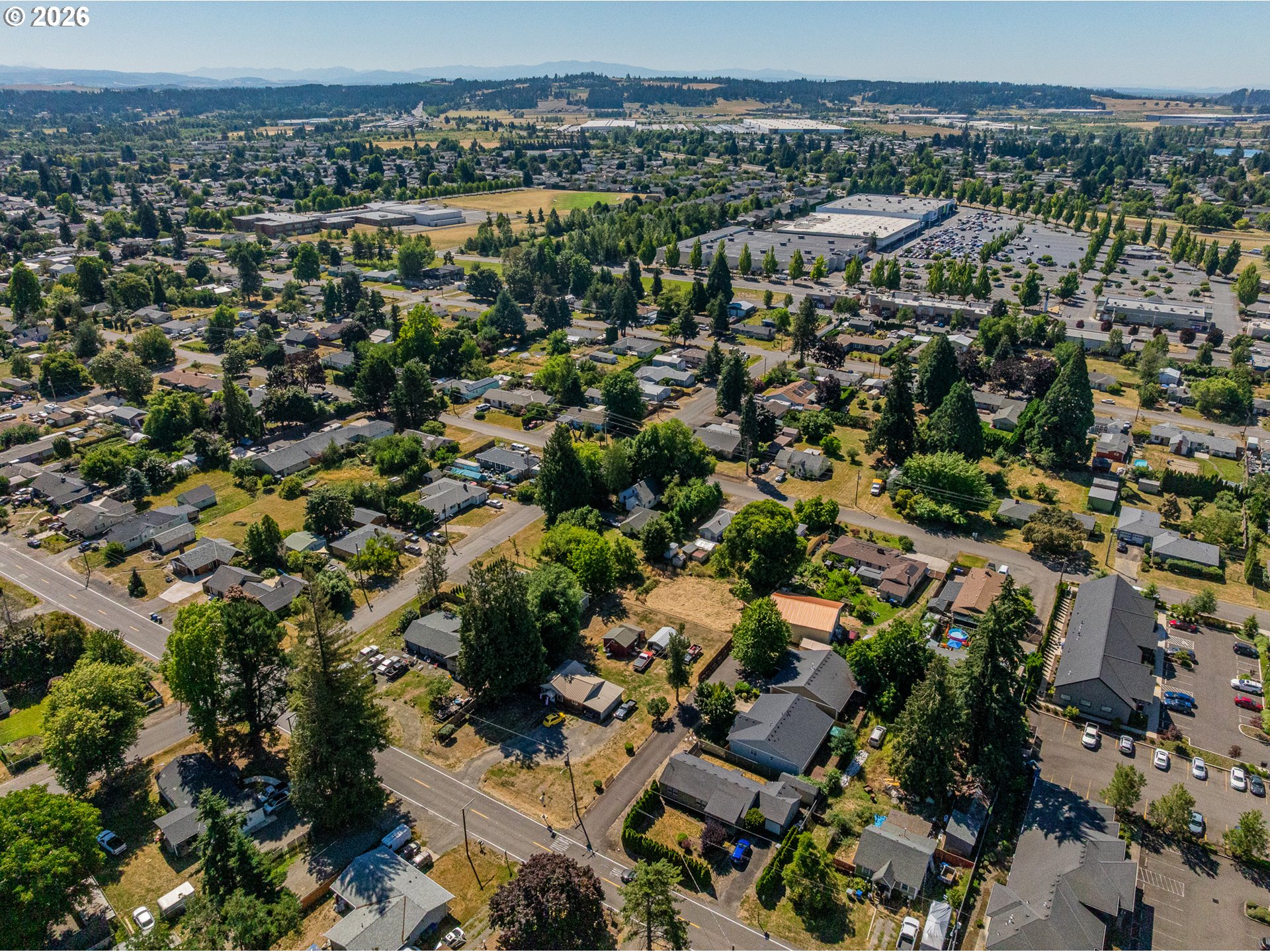 895 ELMA AVE SE