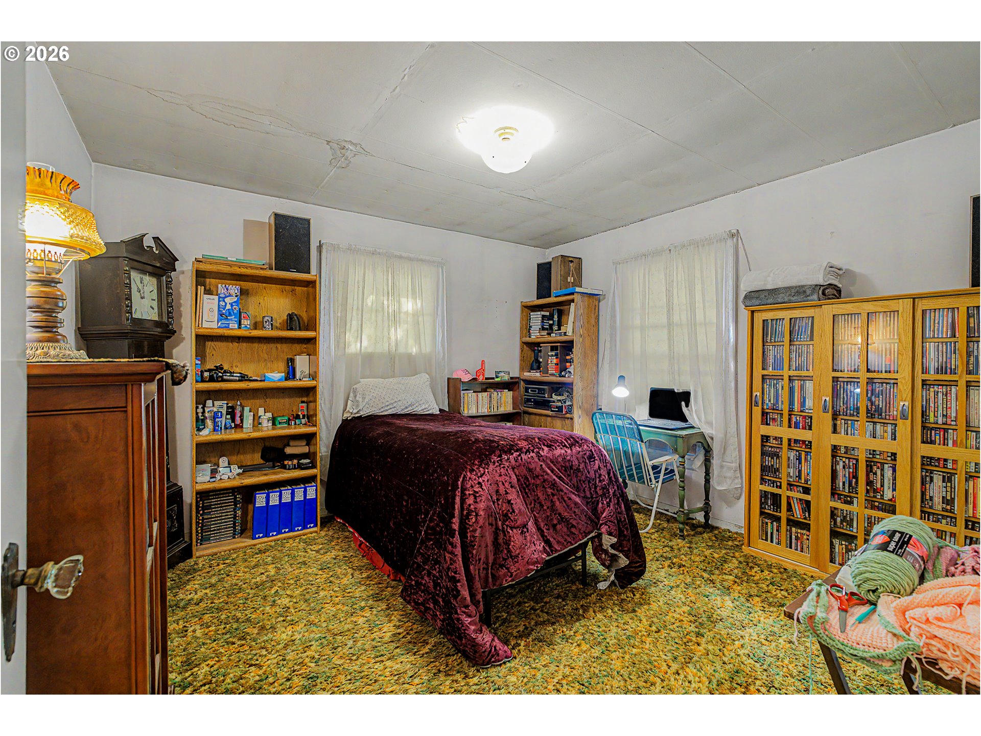 895 ELMA AVE SE
