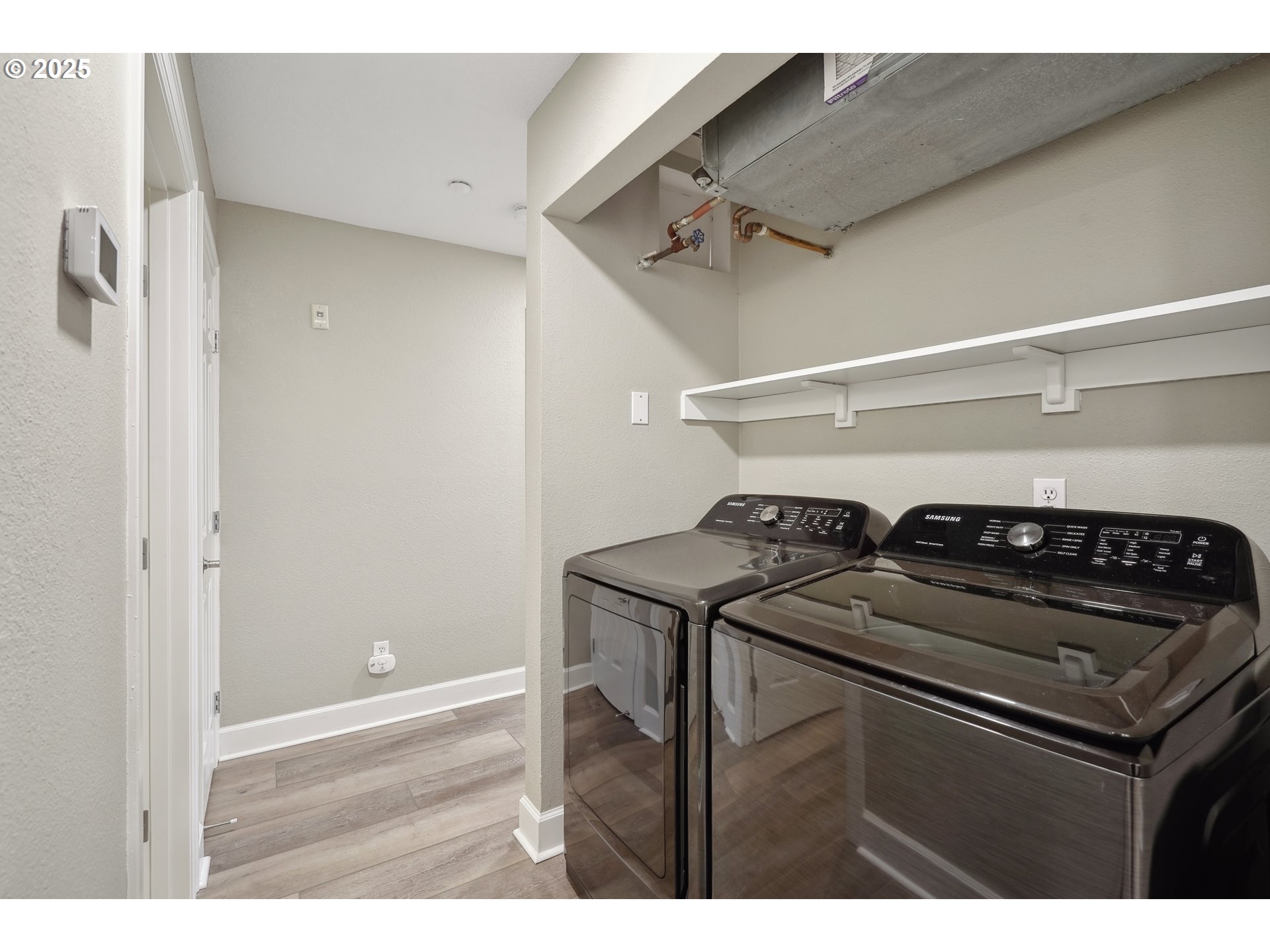 520 SE COLUMBIA RIVER DR 124