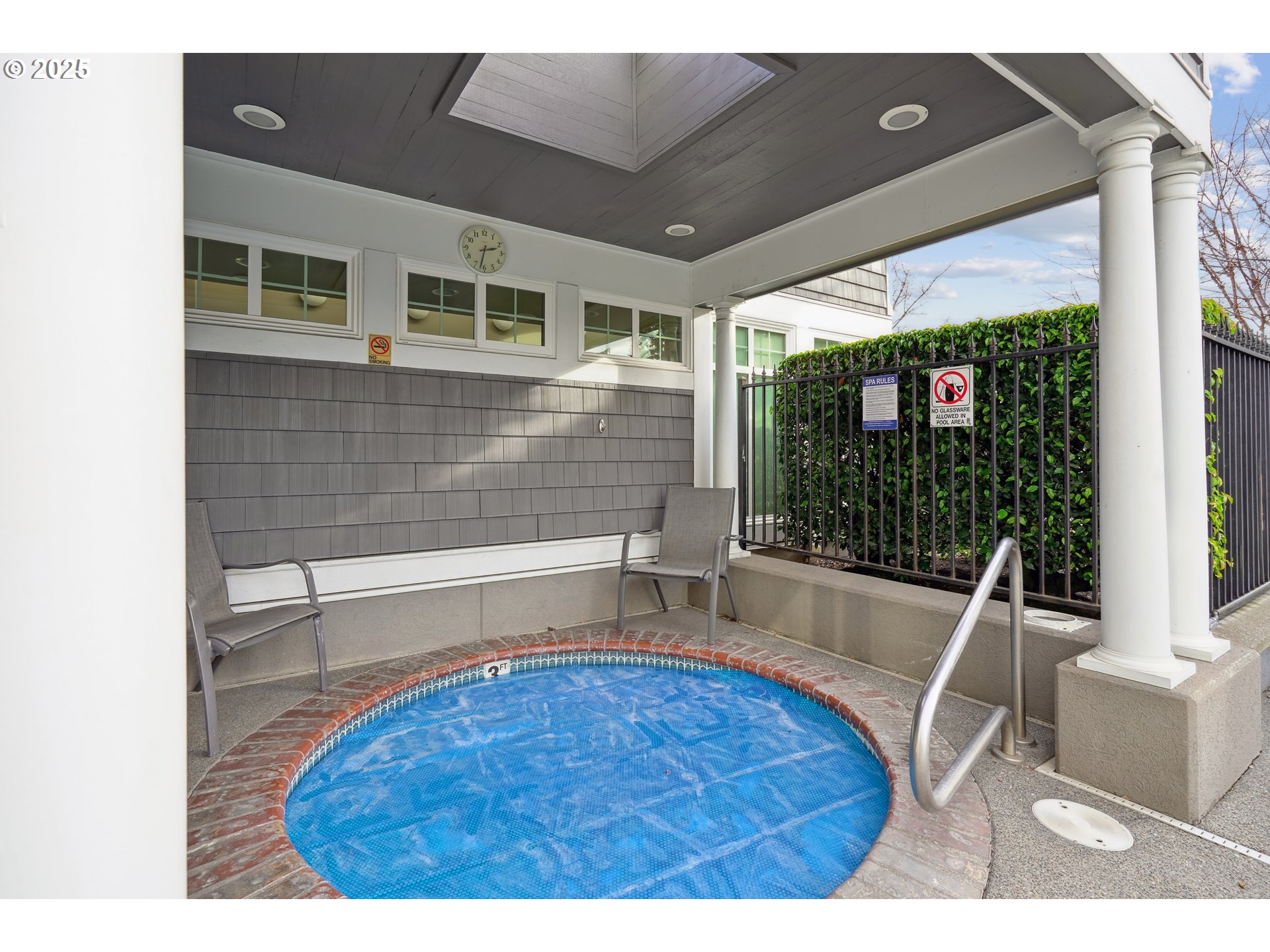 520 SE COLUMBIA RIVER DR 124