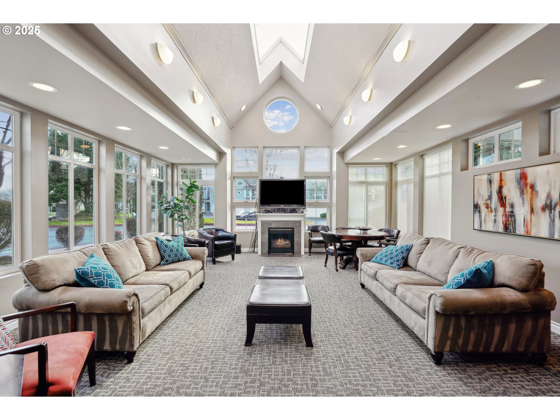 520 SE COLUMBIA RIVER DR 124