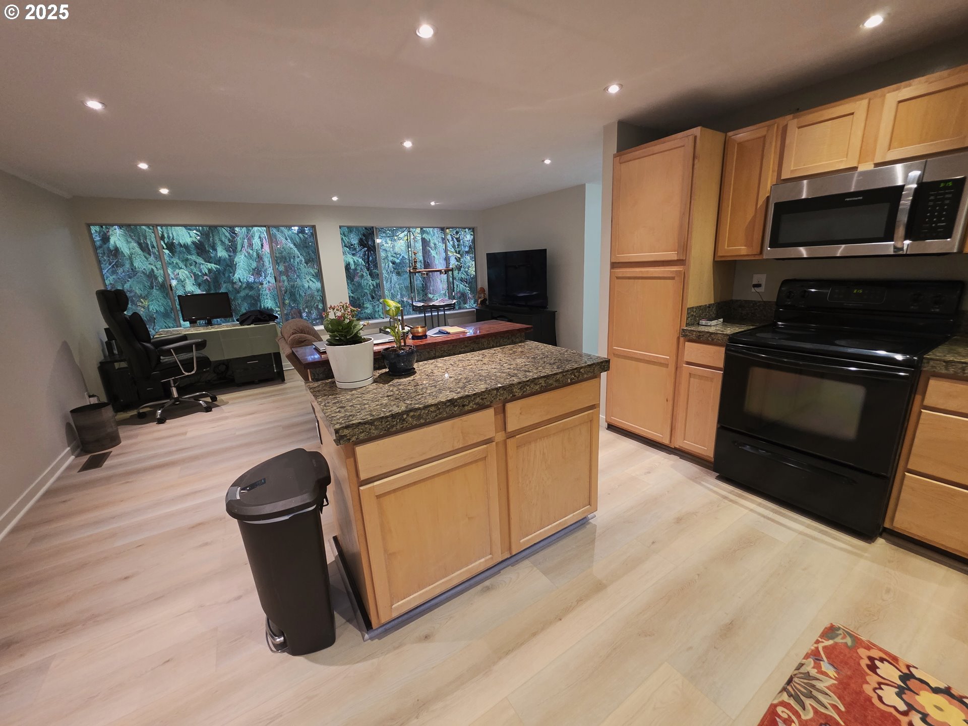 12147 SE HENDERSON DR