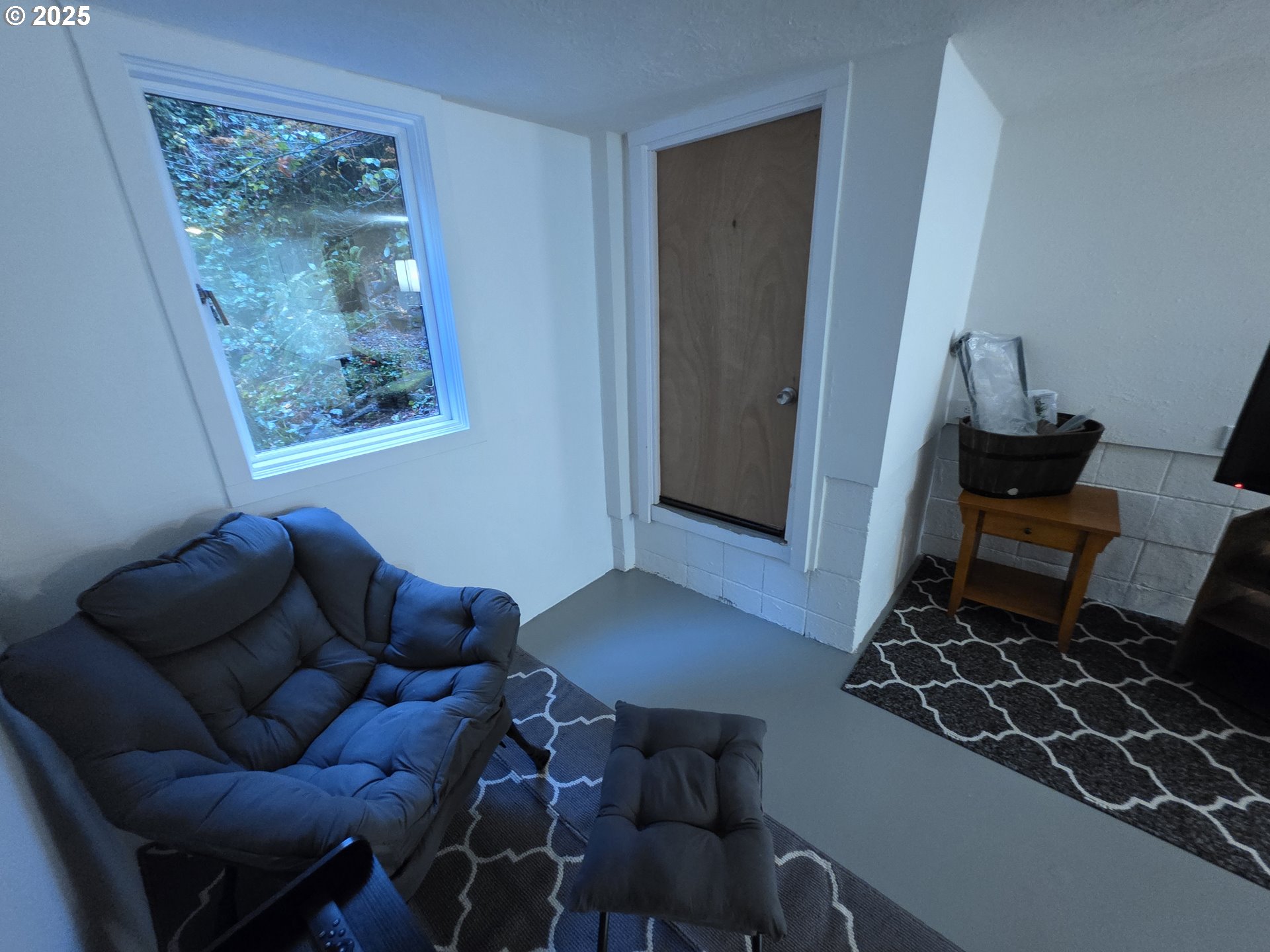 12147 SE HENDERSON DR