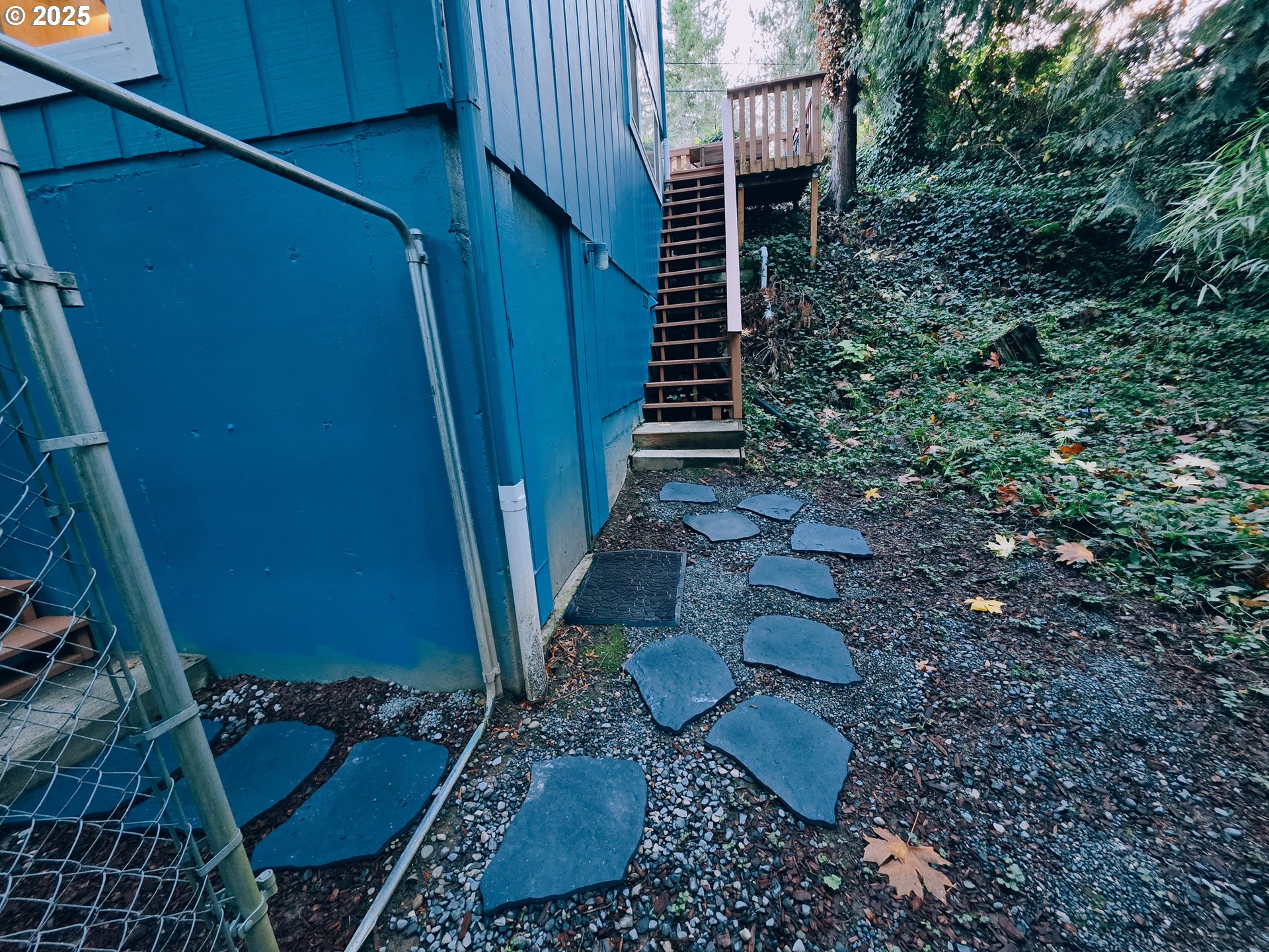 12147 SE HENDERSON DR