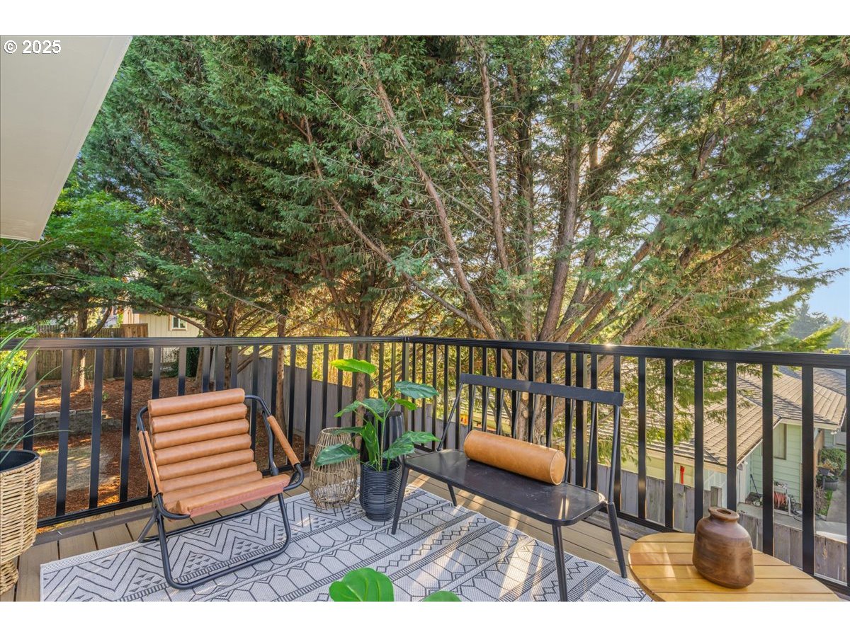 9330 SE SUN CREST DR