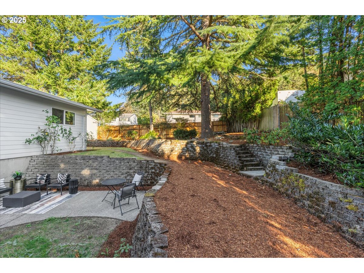 9330 SE SUN CREST DR