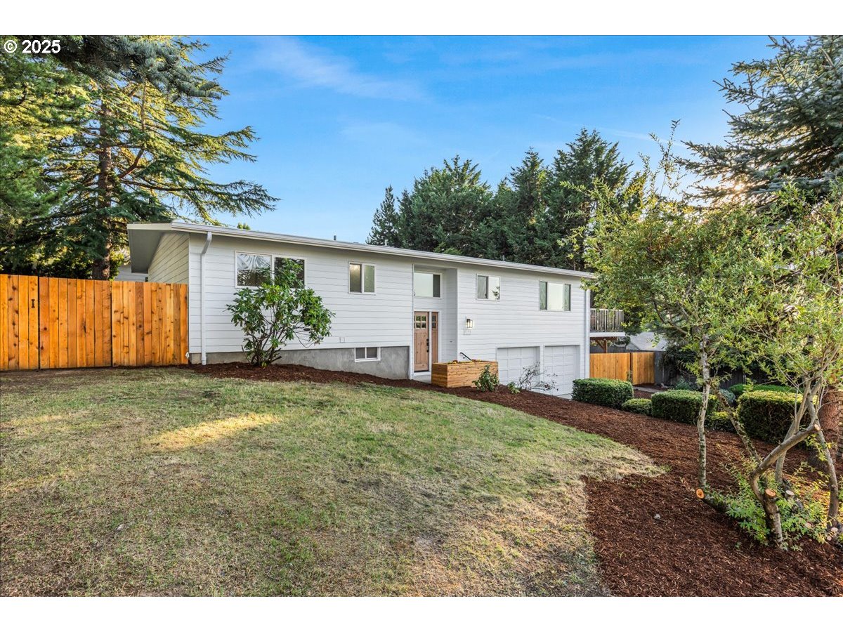 9330 SE SUN CREST DR