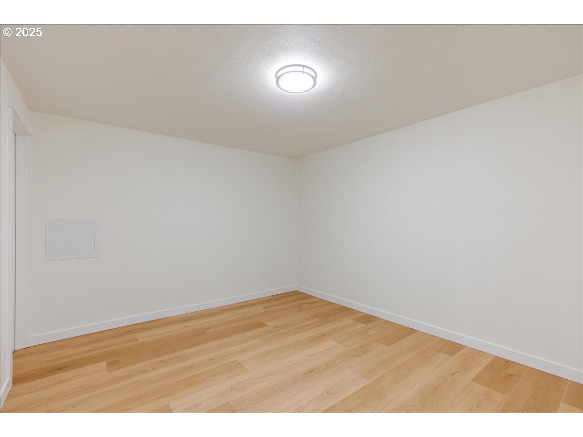 9330 SE SUN CREST DR