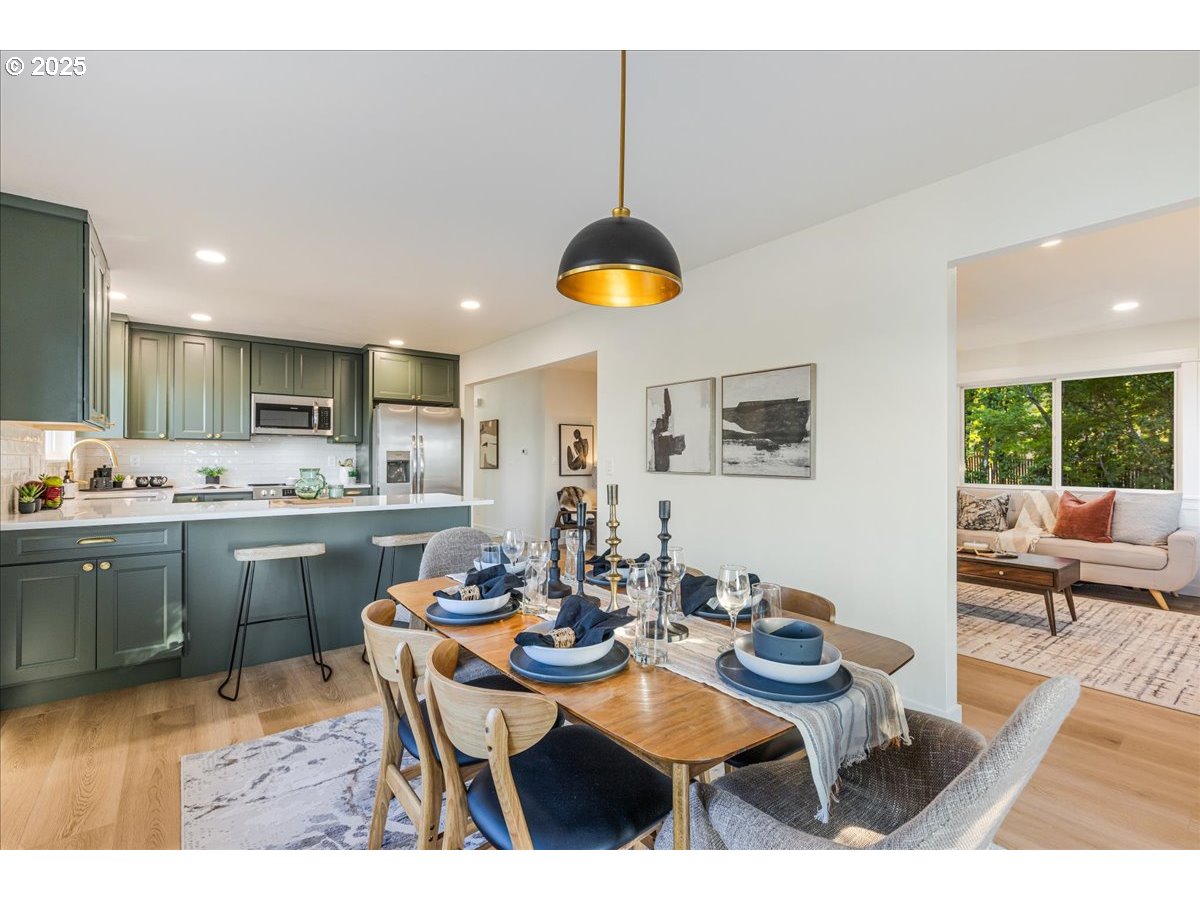 9330 SE SUN CREST DR