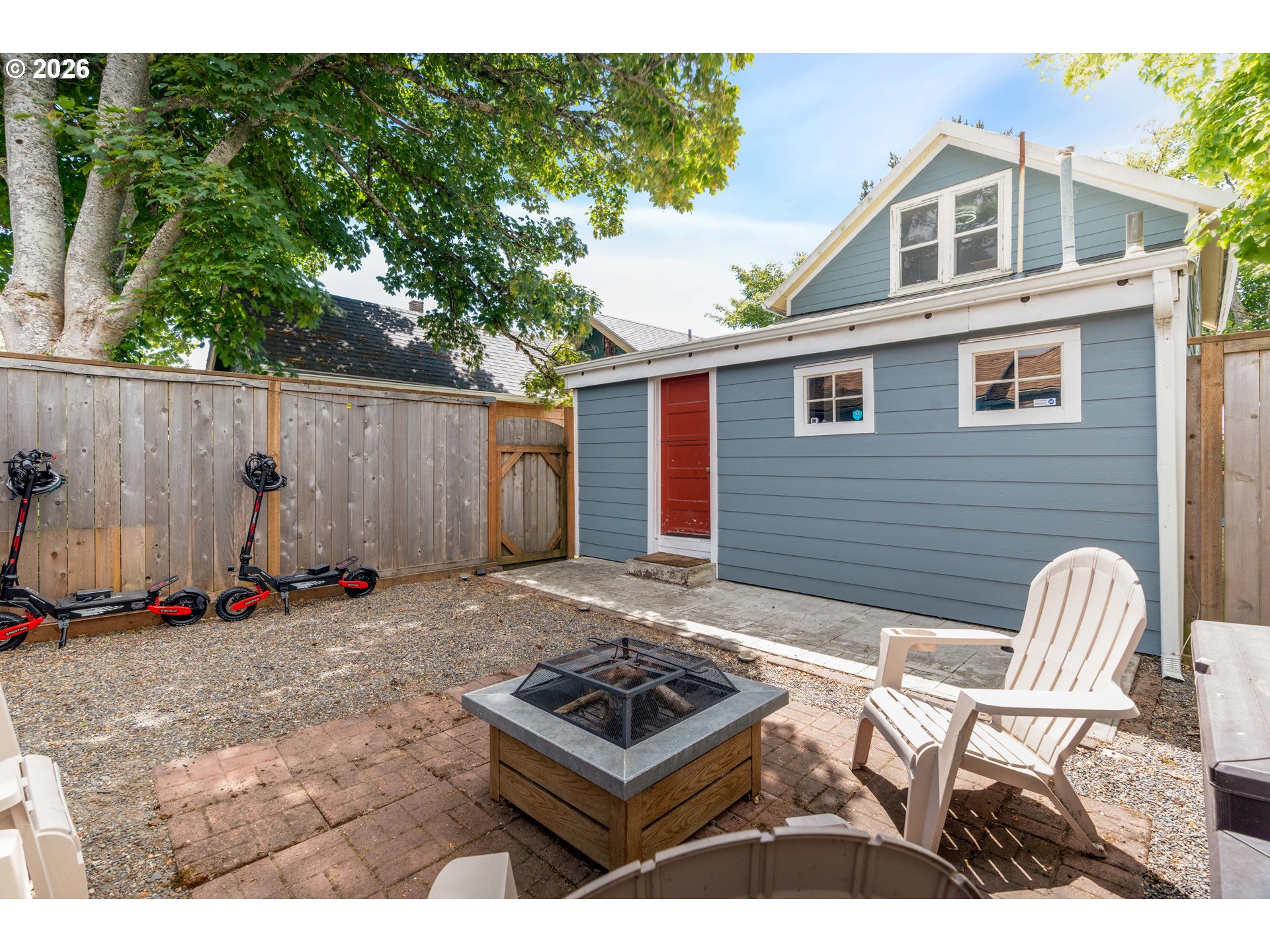 804 2ND AVE