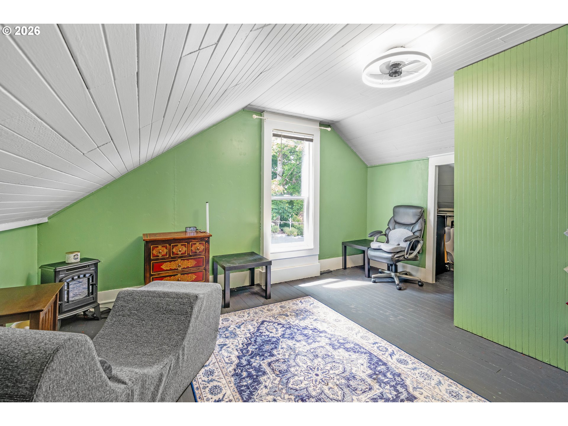 804 2ND AVE