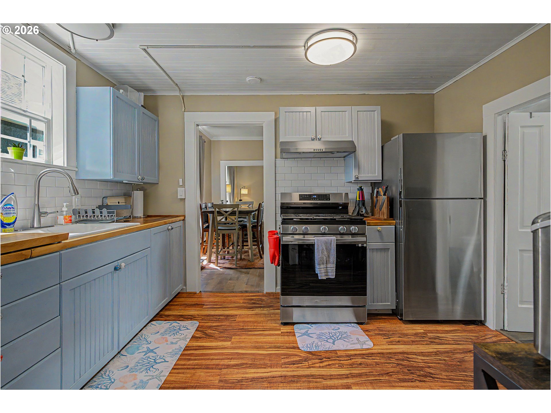 804 2ND AVE