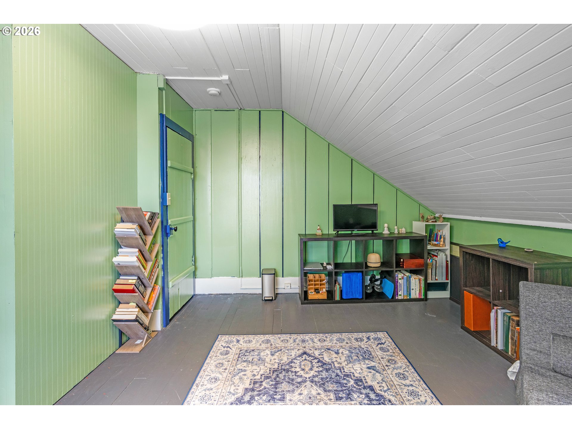 804 2ND AVE
