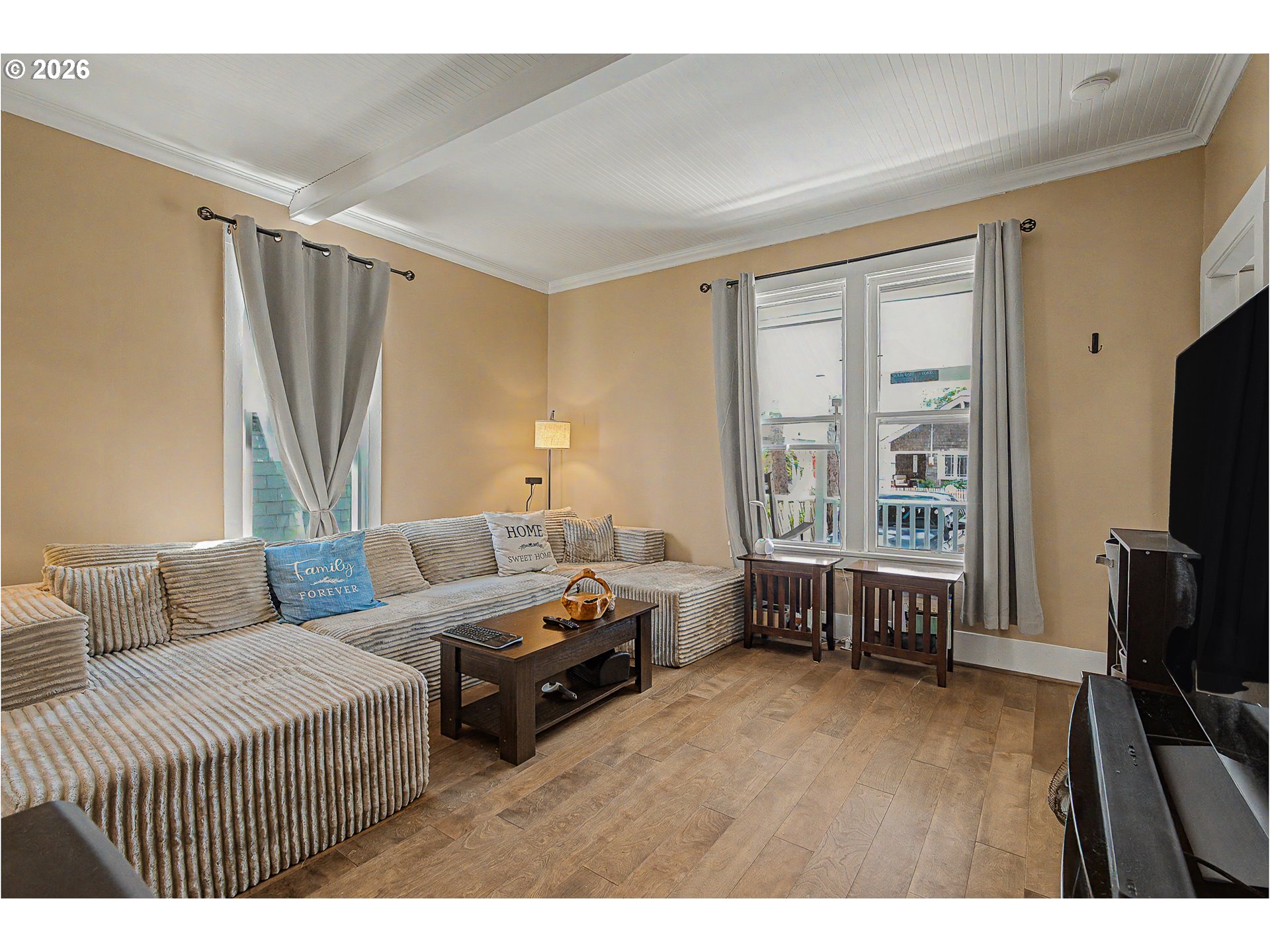 804 2ND AVE