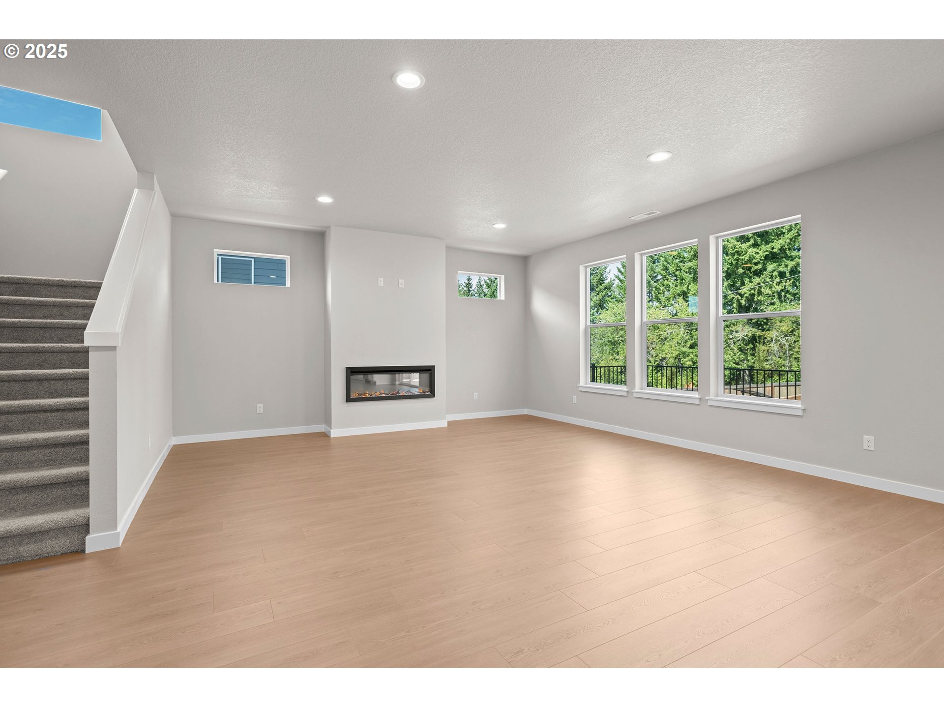 1449 NE JOSEPHINE CT 170