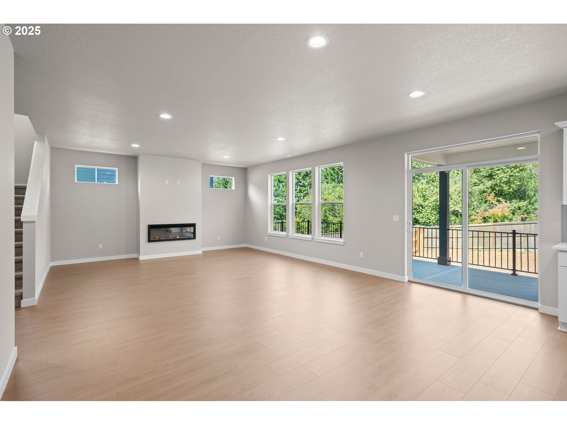 1449 NE JOSEPHINE CT 170