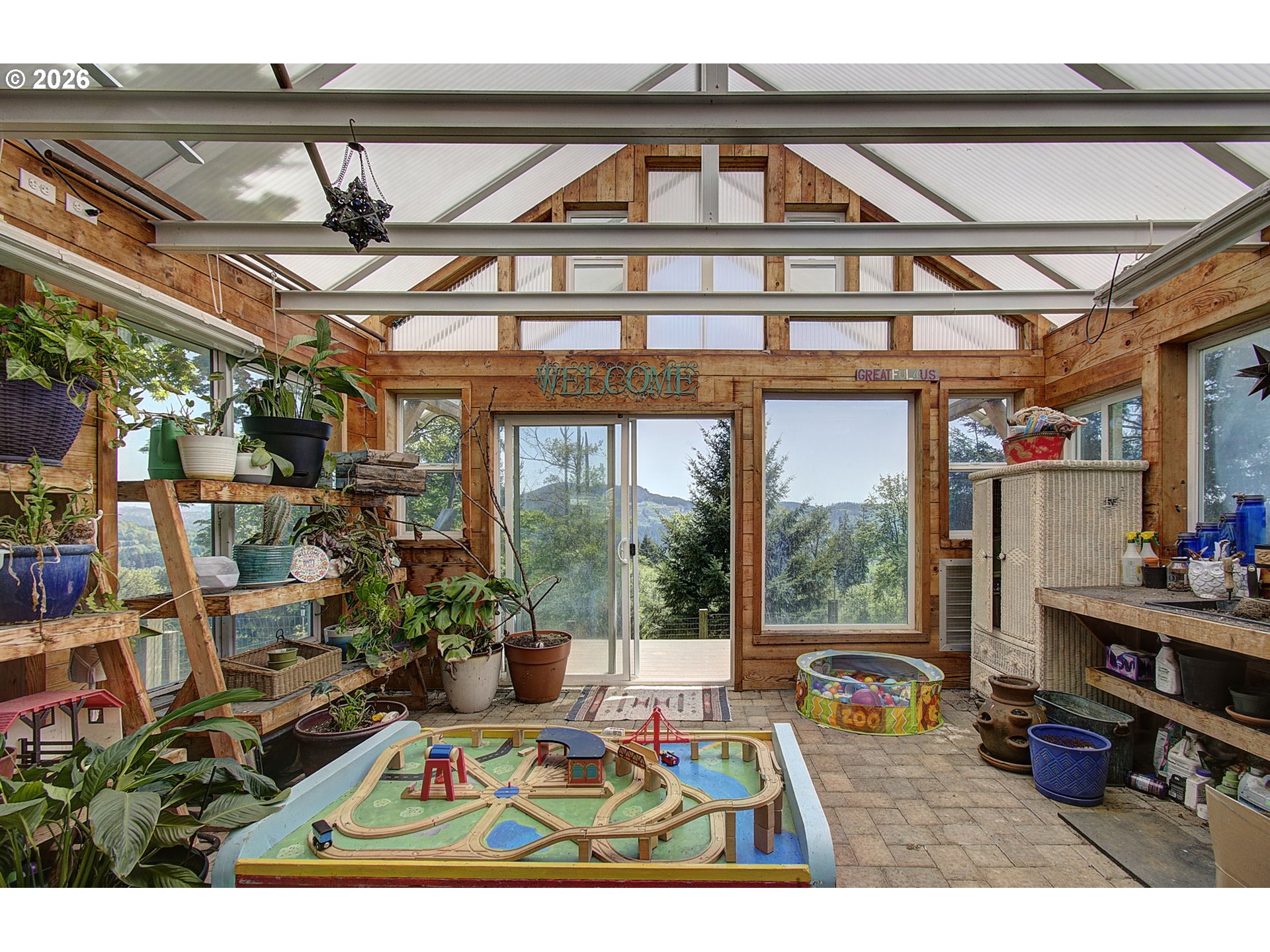 440 FREDRICKSON RD