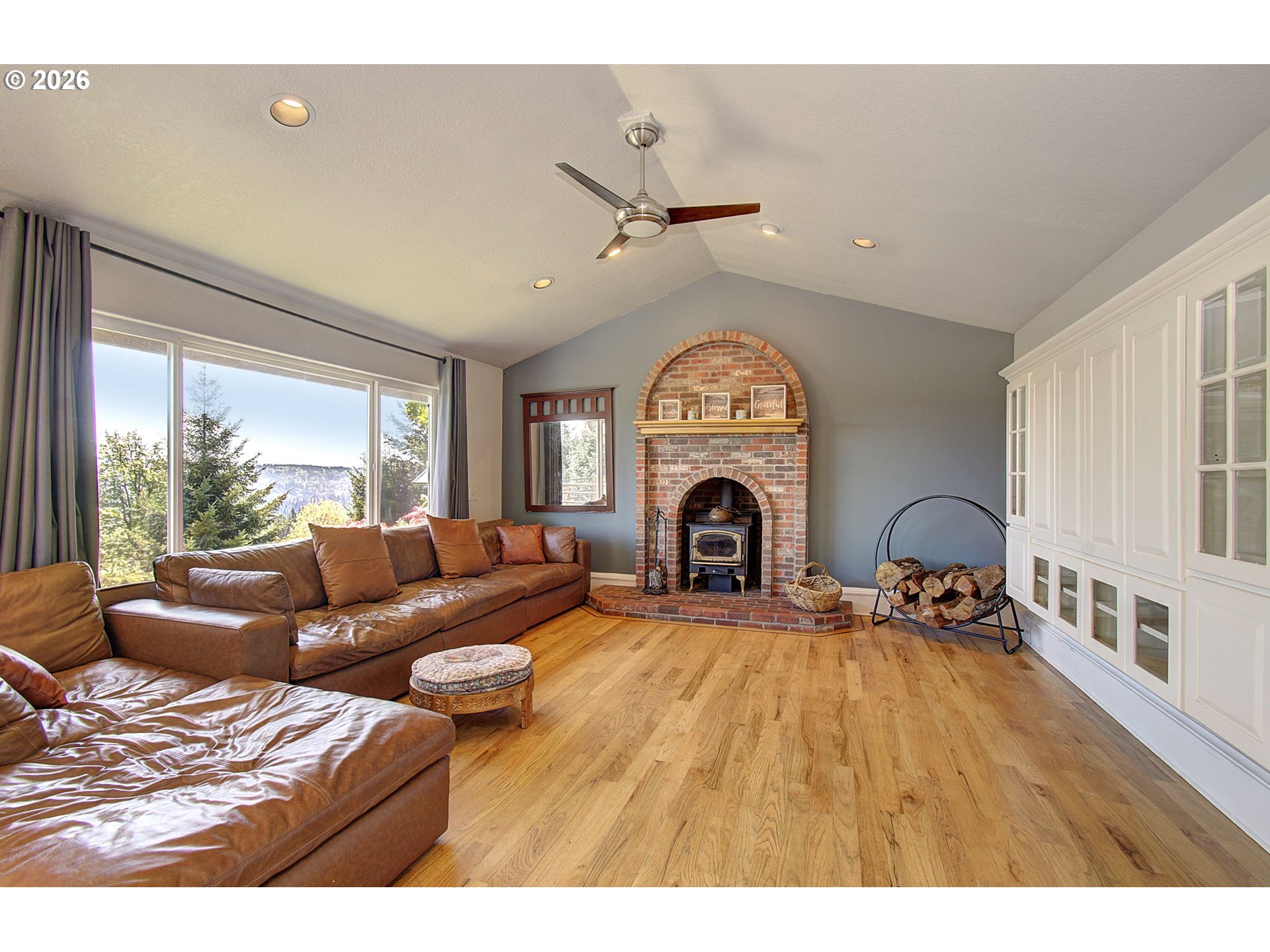 440 FREDRICKSON RD