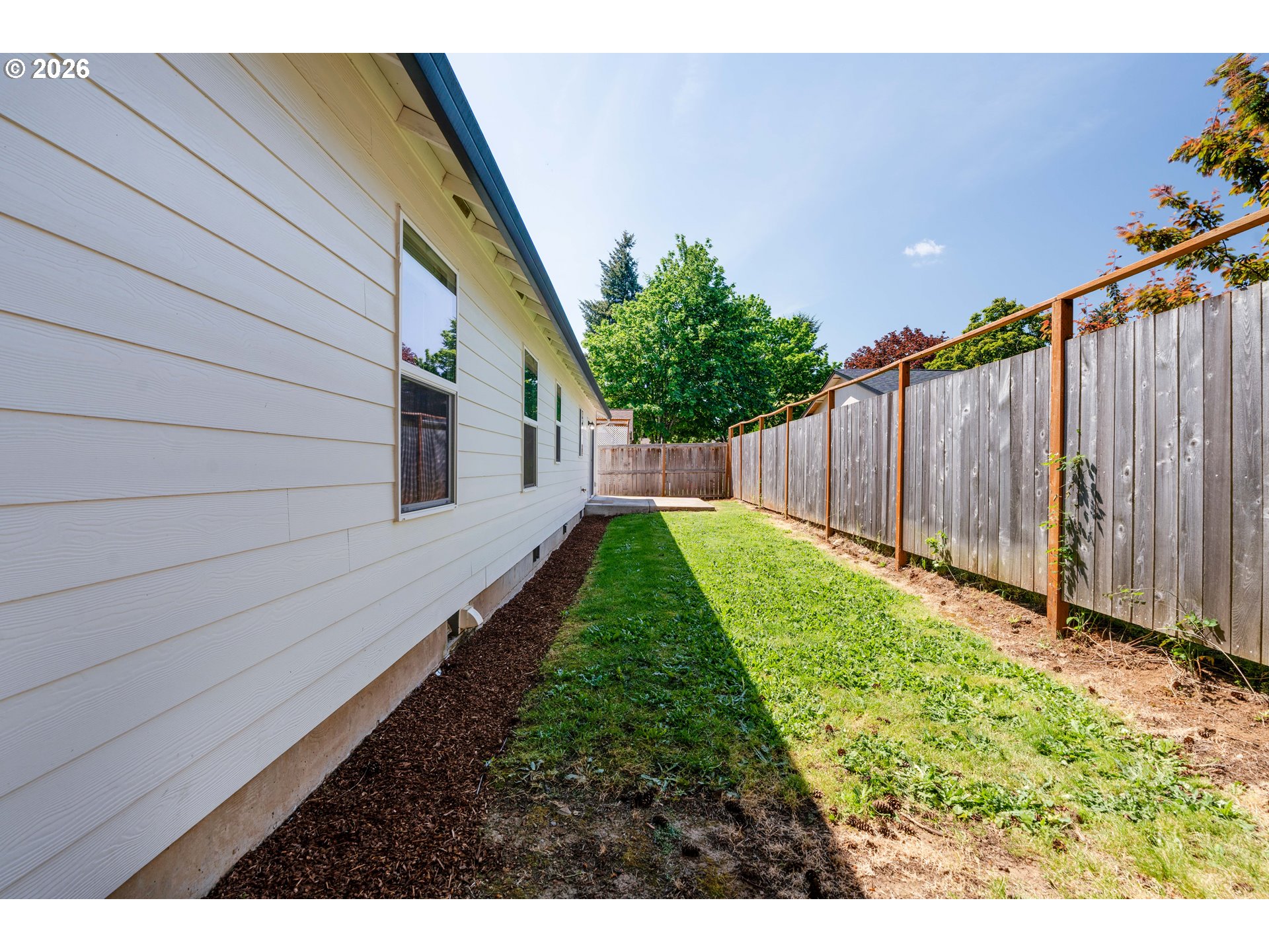1087 BAXTER RD SE