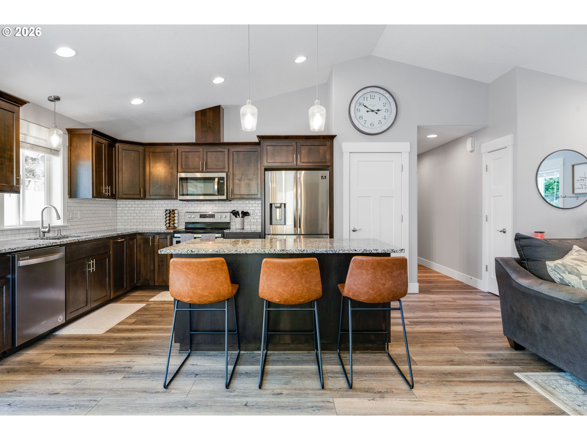 1087 BAXTER RD SE